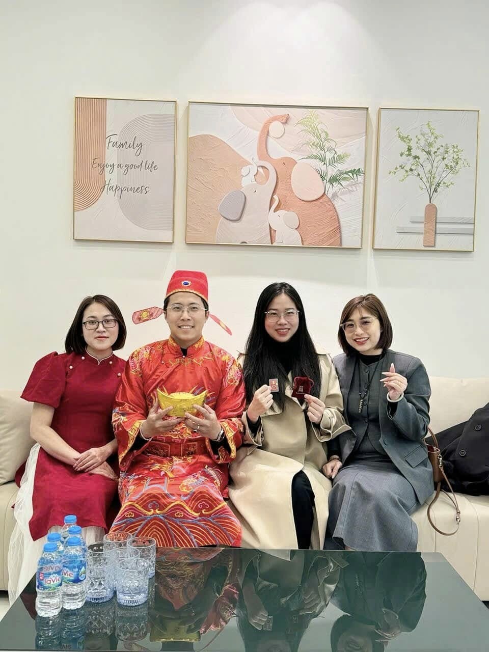 Hộ Kinh Doanh Tú Phạm - Dược Mỹ Phẩm 1