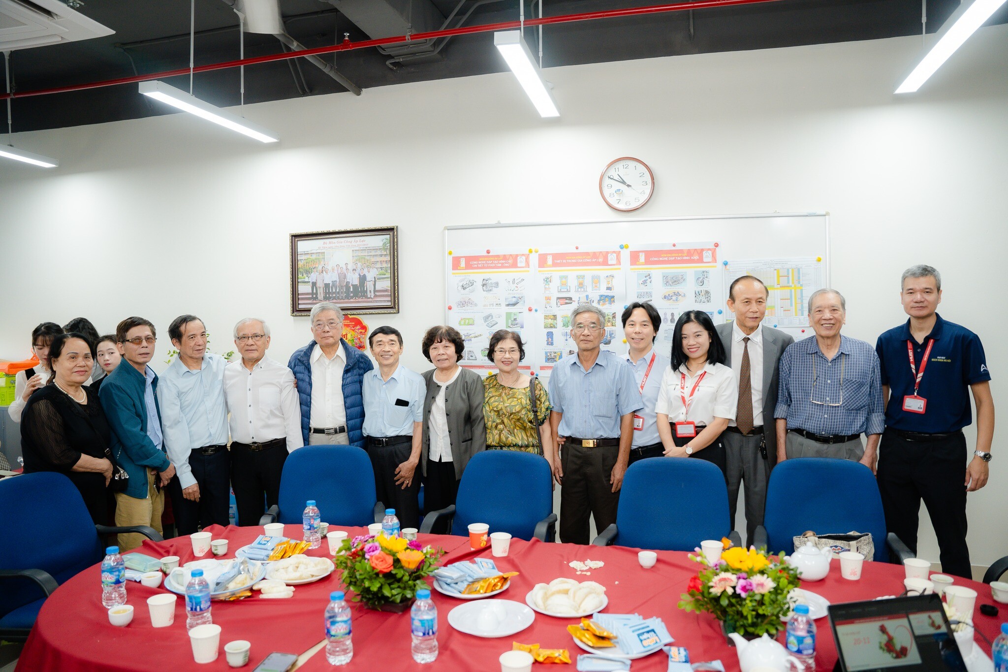 Công nghệ Công nghiệp Phú Sơn 9