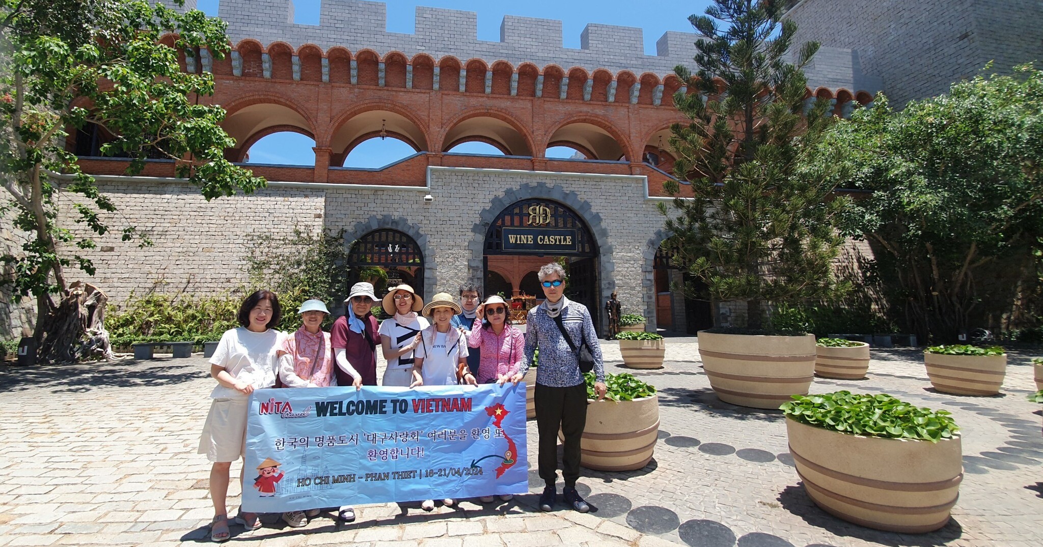 Du Lịch & Dịch Vụ Nita 2