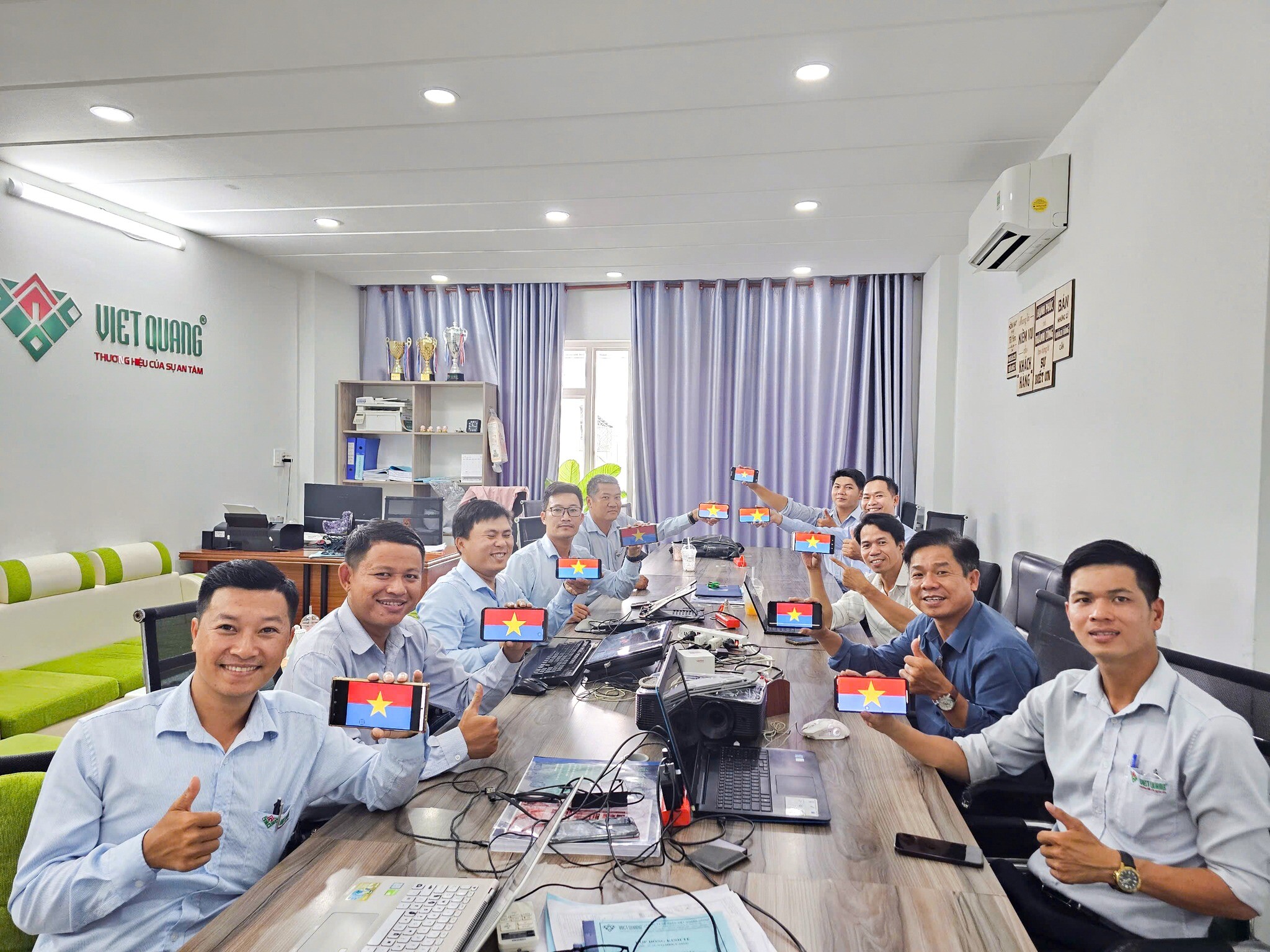 VIỆT QUANG GROUP 10