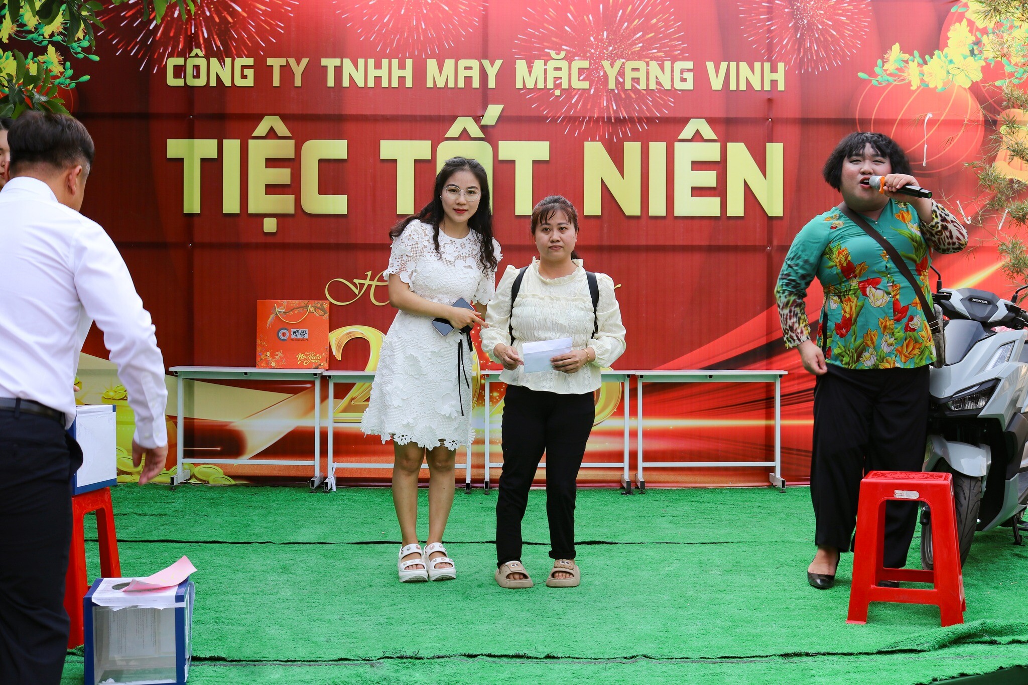 MAY MAC YANG VINH 14