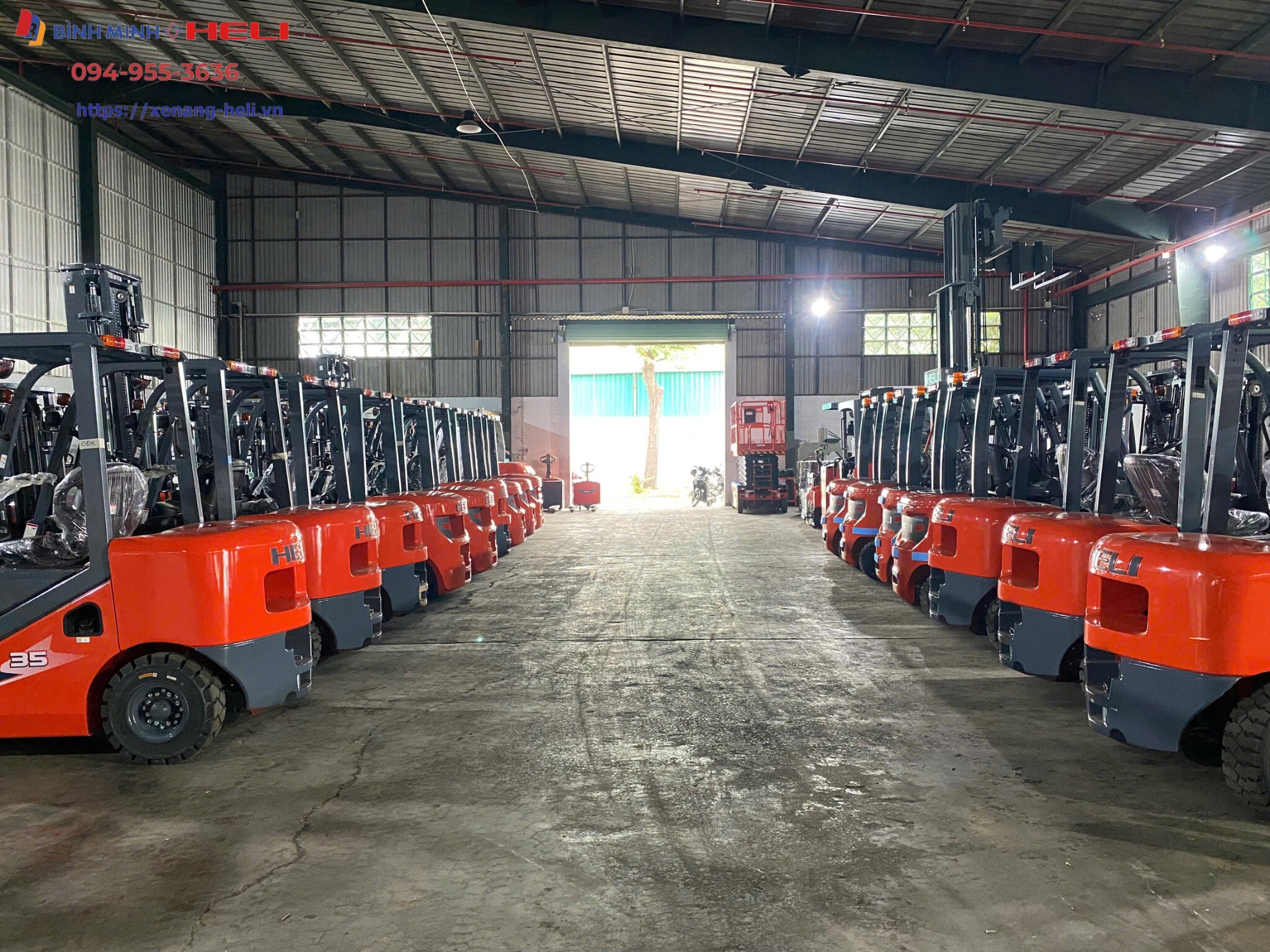 XE NÂNG BÌNH MINH 8