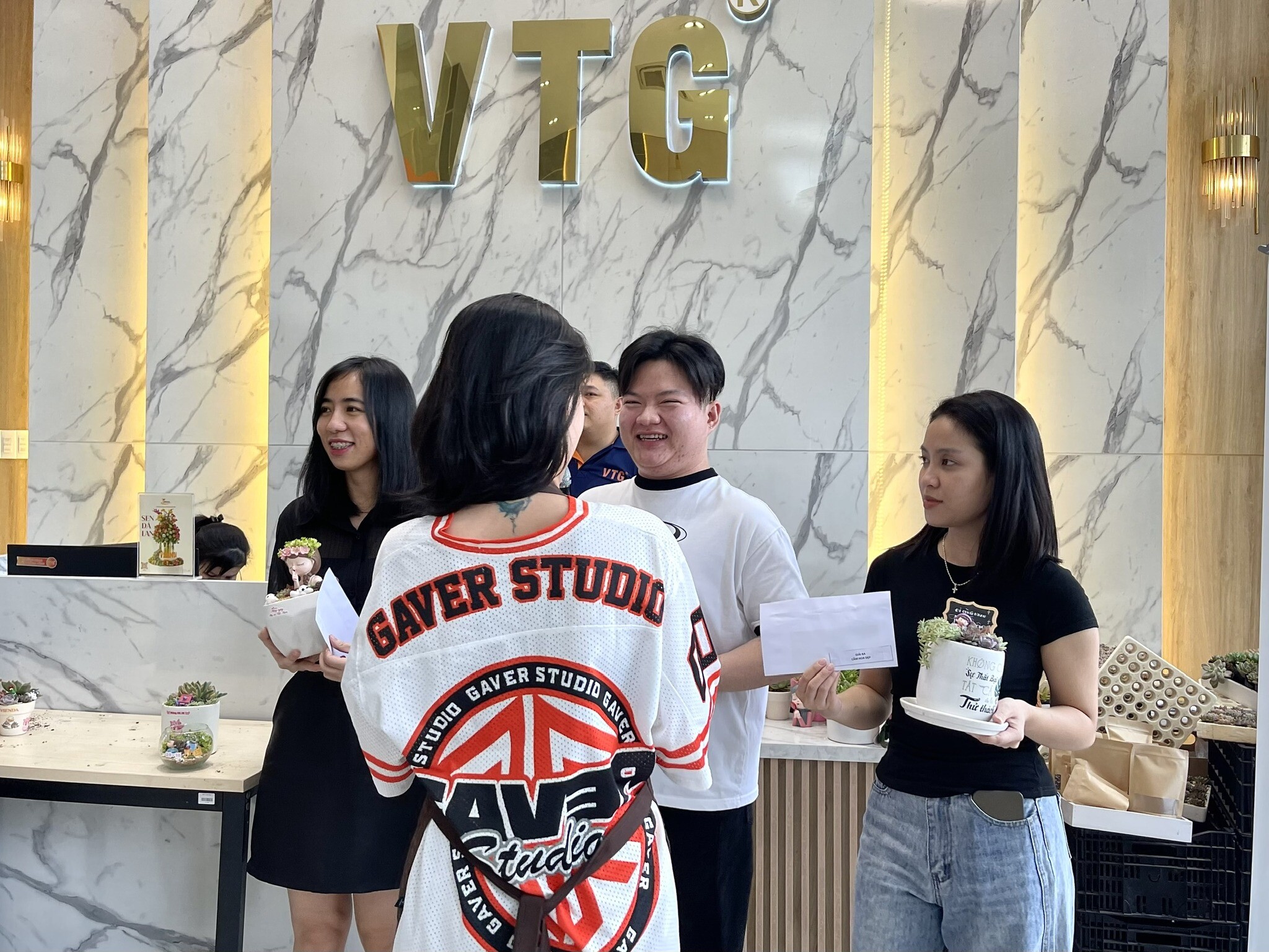 VIỆT TIÊN LAB GROUP 3