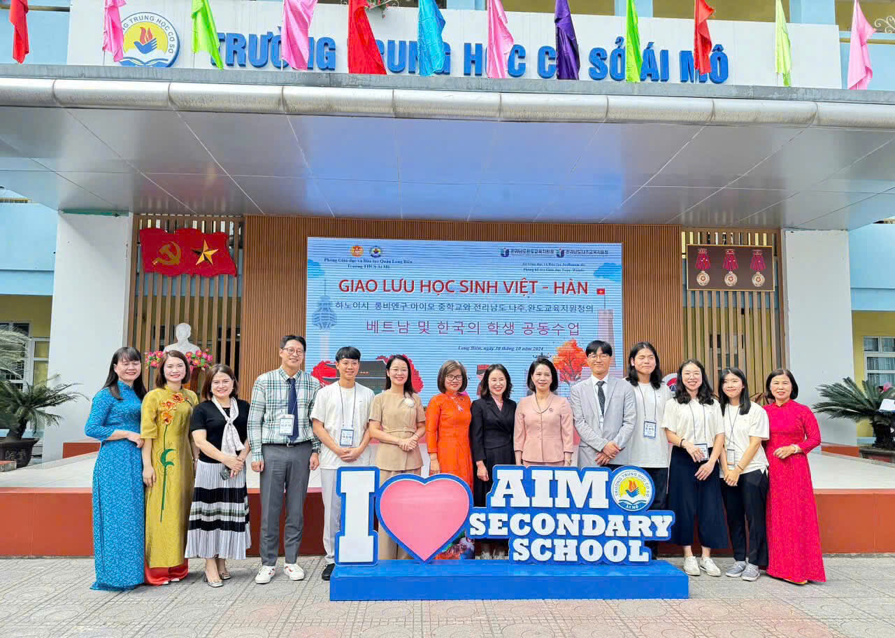 Việt - Hàn Star 10