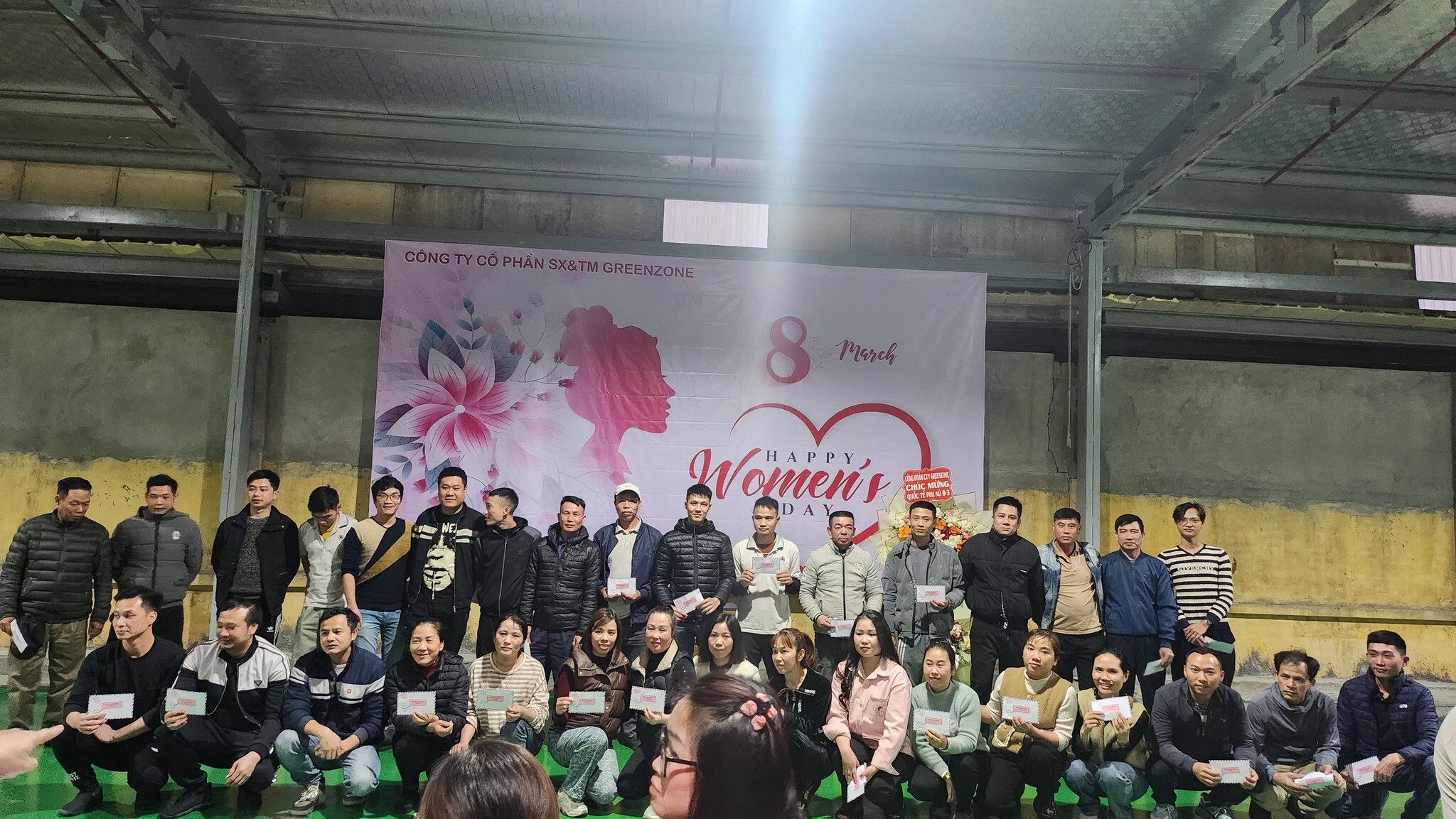 CÔNG TY CP SX VÀ TM GREENZONE 12