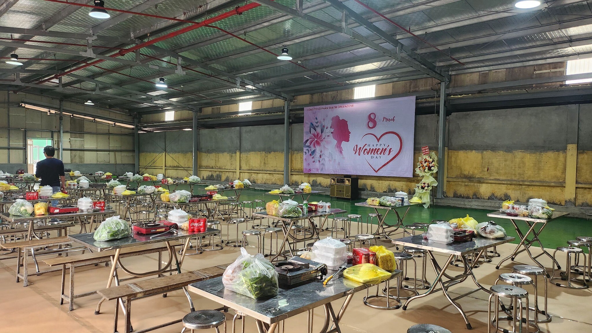 CÔNG TY CP SX VÀ TM GREENZONE 10