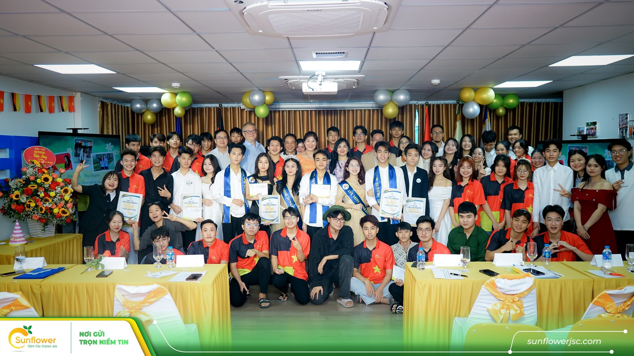 Tập đoàn Sunflower 5