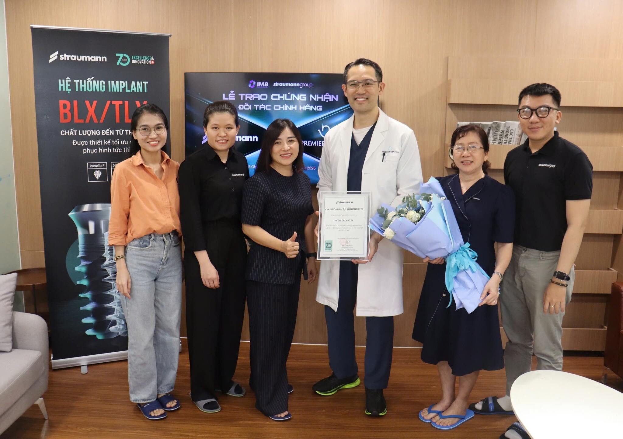 NHA VIỆT PREMIER DENTAL 4