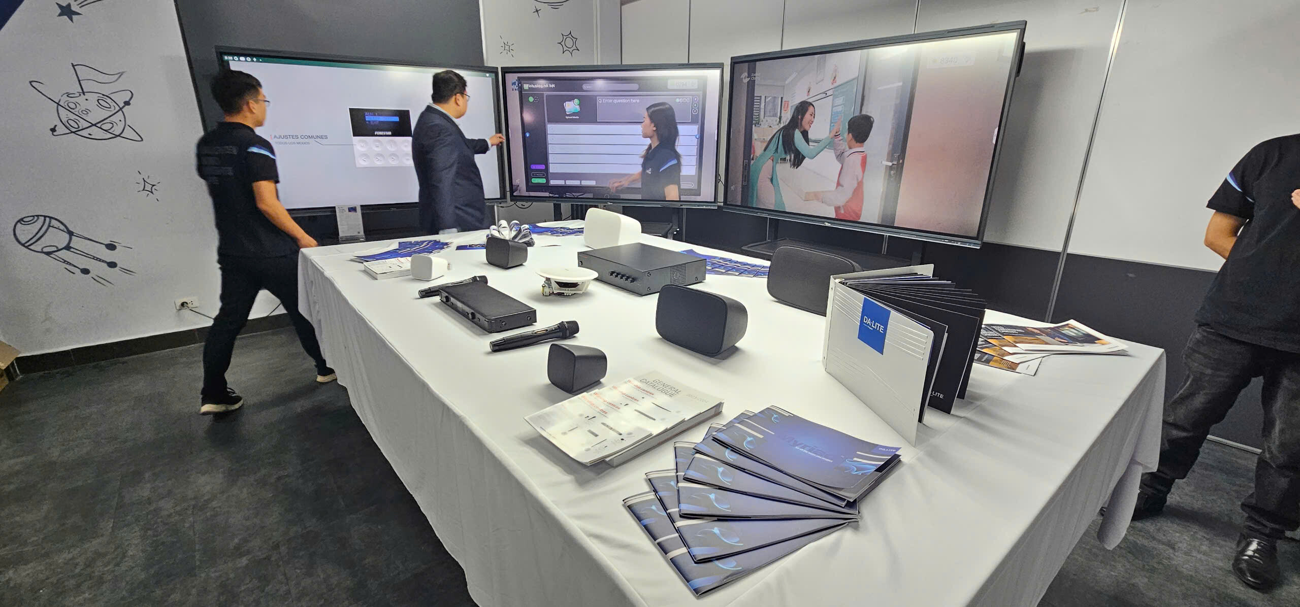 VINTECH VIỆT NAM 11