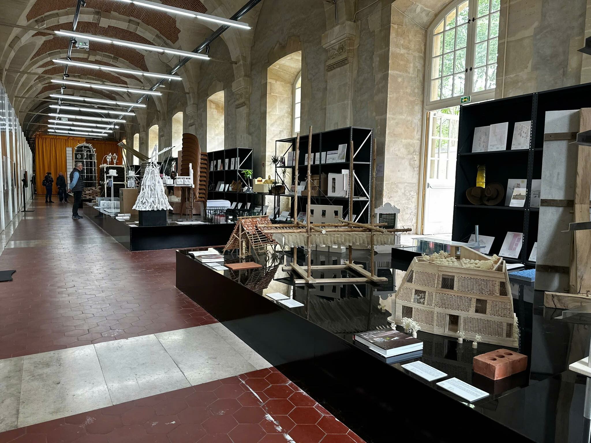 Những Kiến Trúc Sư H&p 10