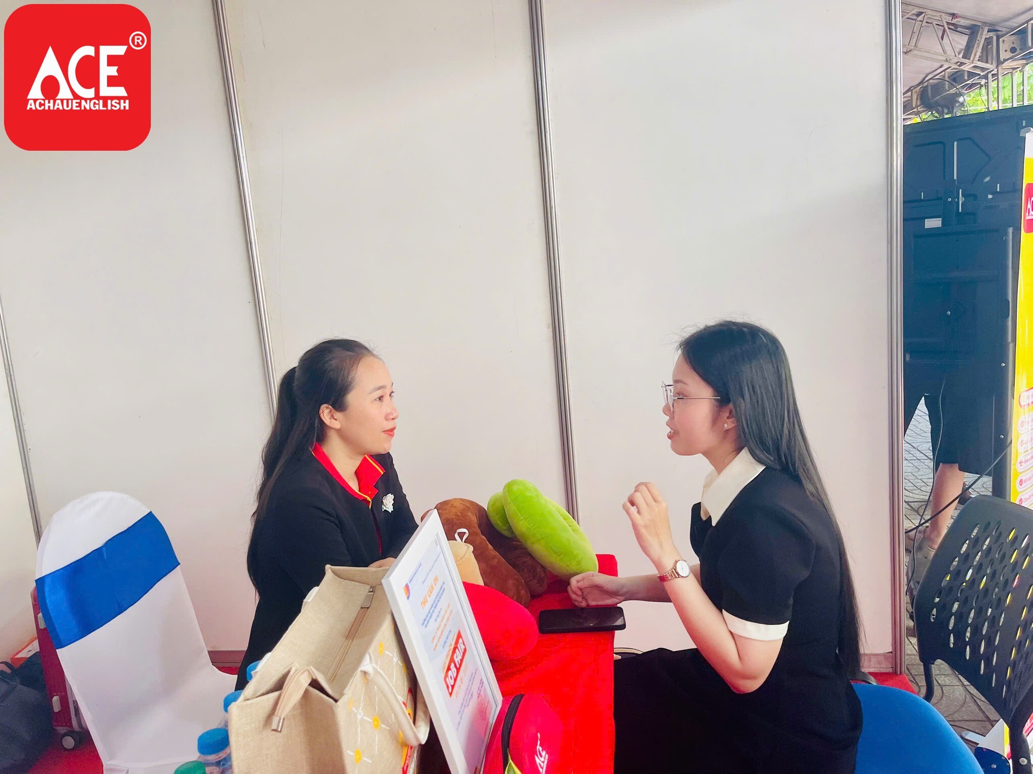 NGOẠI NGỮ QUỐC TẾ Á CHÂU 14