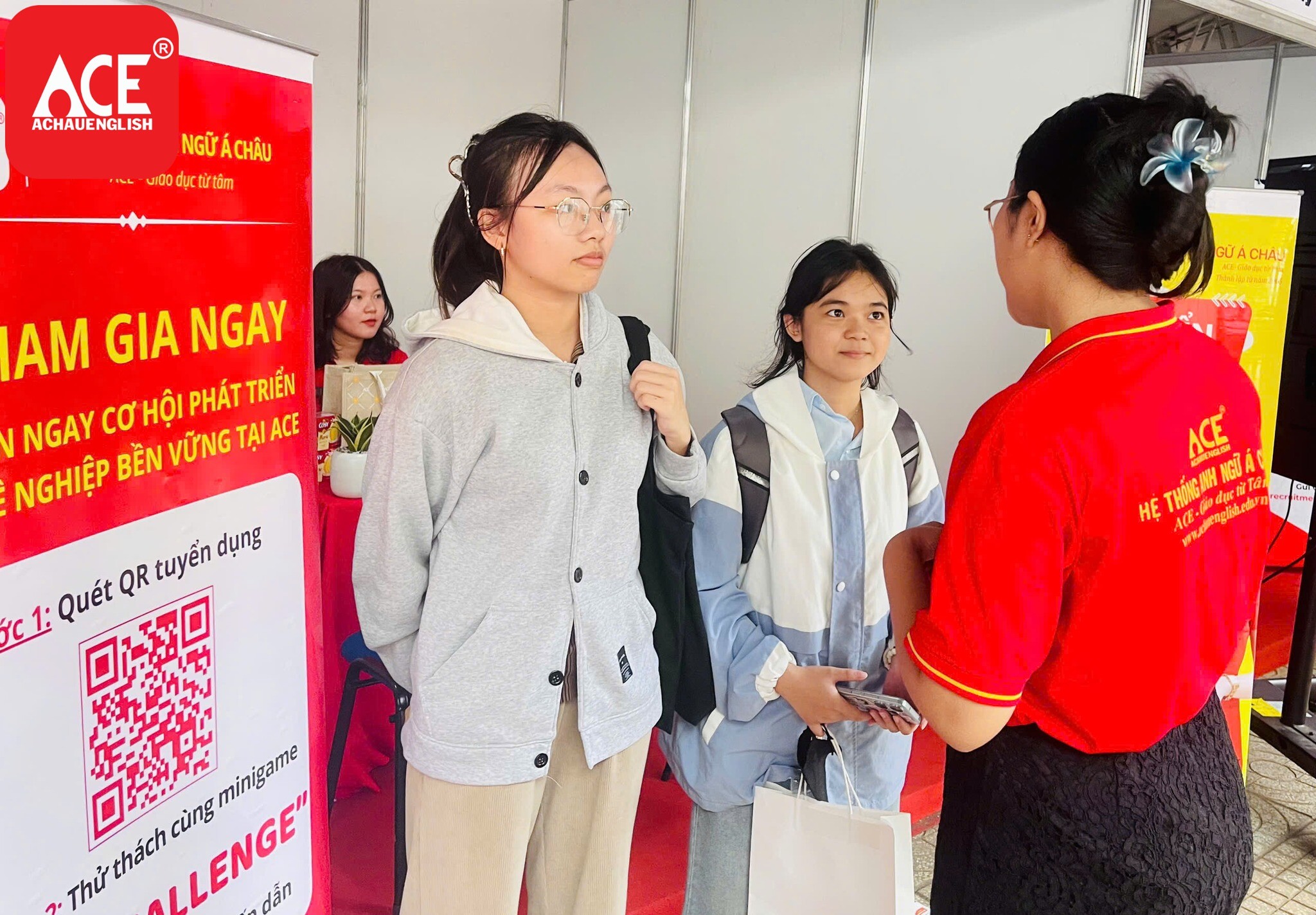 NGOẠI NGỮ QUỐC TẾ Á CHÂU 11