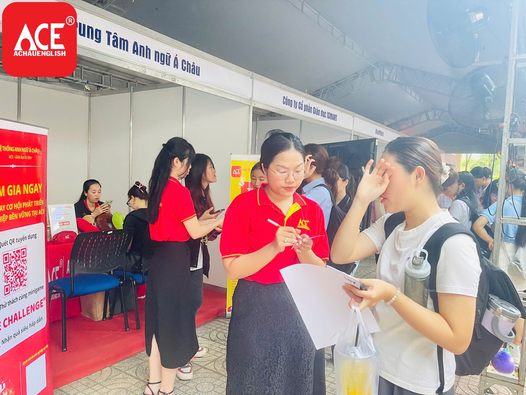 NGOẠI NGỮ QUỐC TẾ Á CHÂU 9