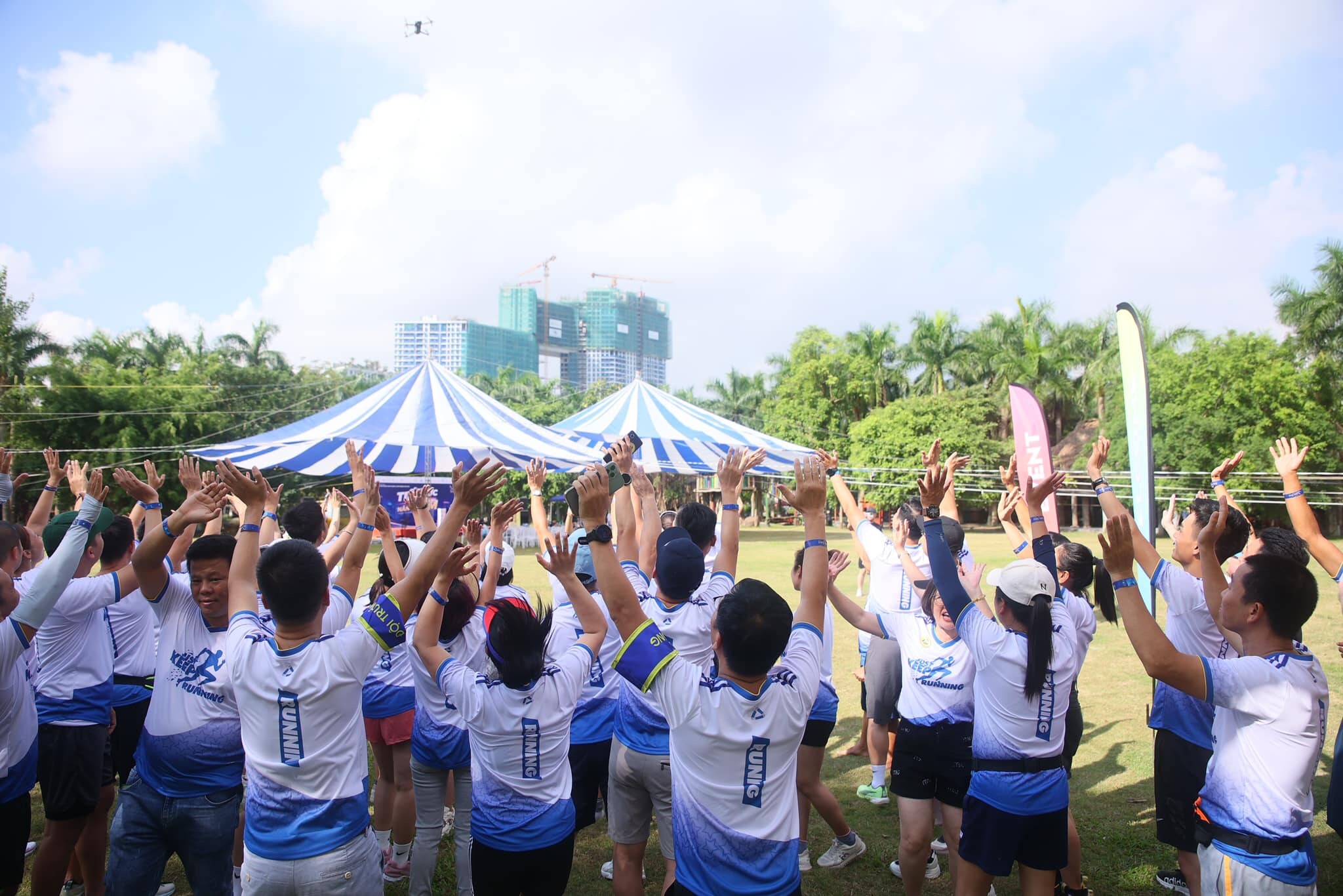 Công Ty TNHH Sao Tây Hồ (Sao Tây Hồ) 2