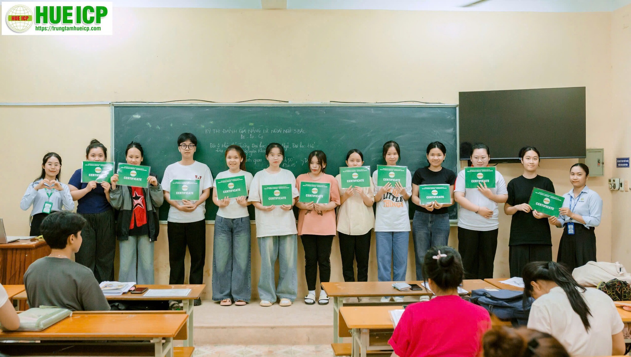 TRUNG TÂM NGOẠI NGỮ - TIN HỌC HUẾ ICP 9