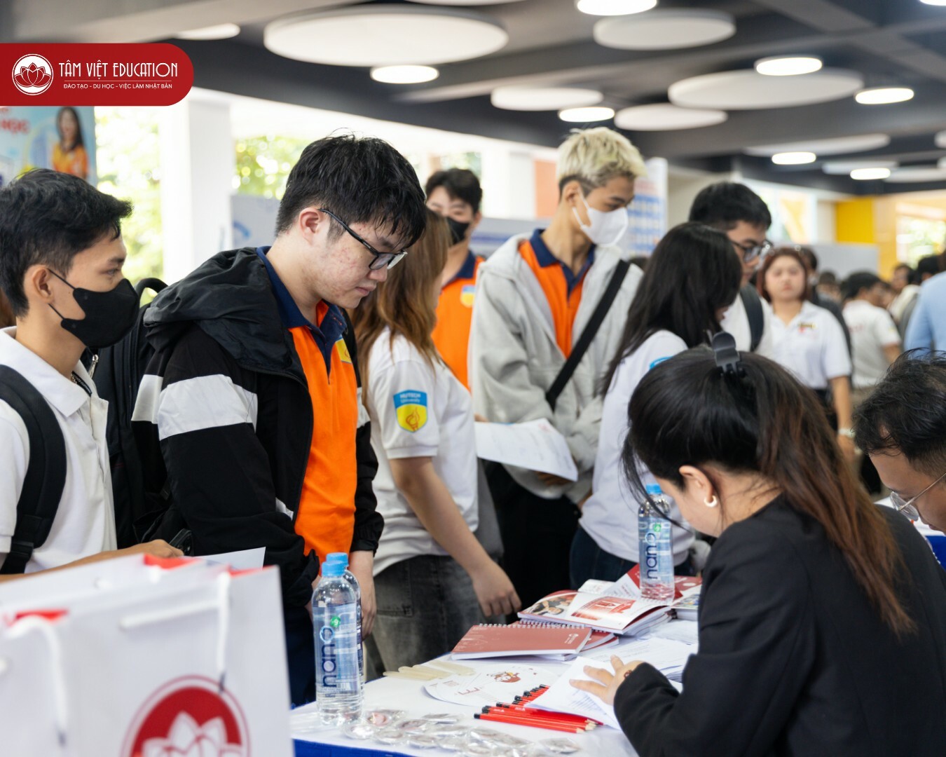 GIÁO DỤC TÂM VIỆT 2