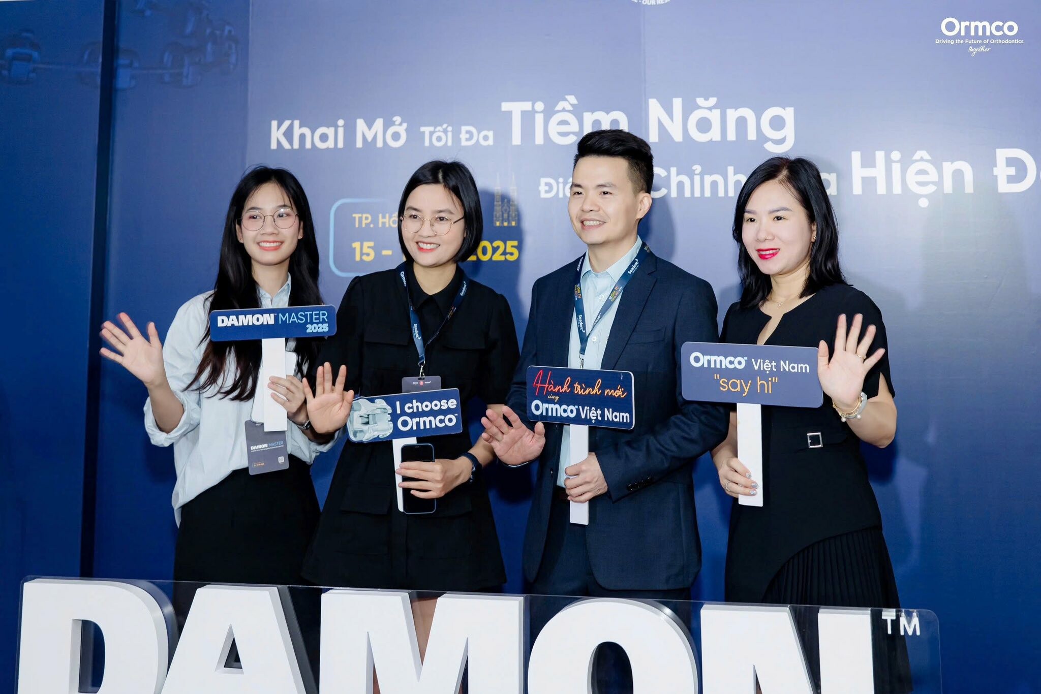 NHA KHOA THÚY ĐỨC 9