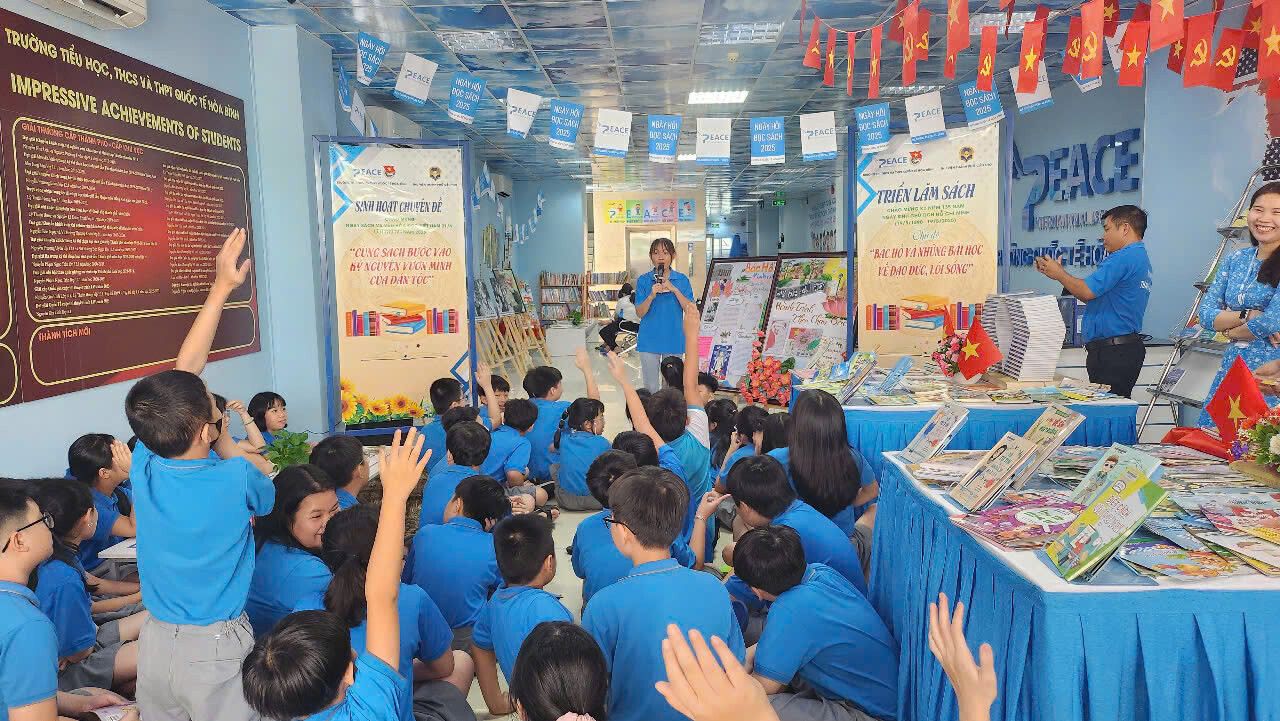 TRƯỜNG TIỂU HỌC, THCS VÀ THPT QUỐC TẾ HÒA BÌNH 1