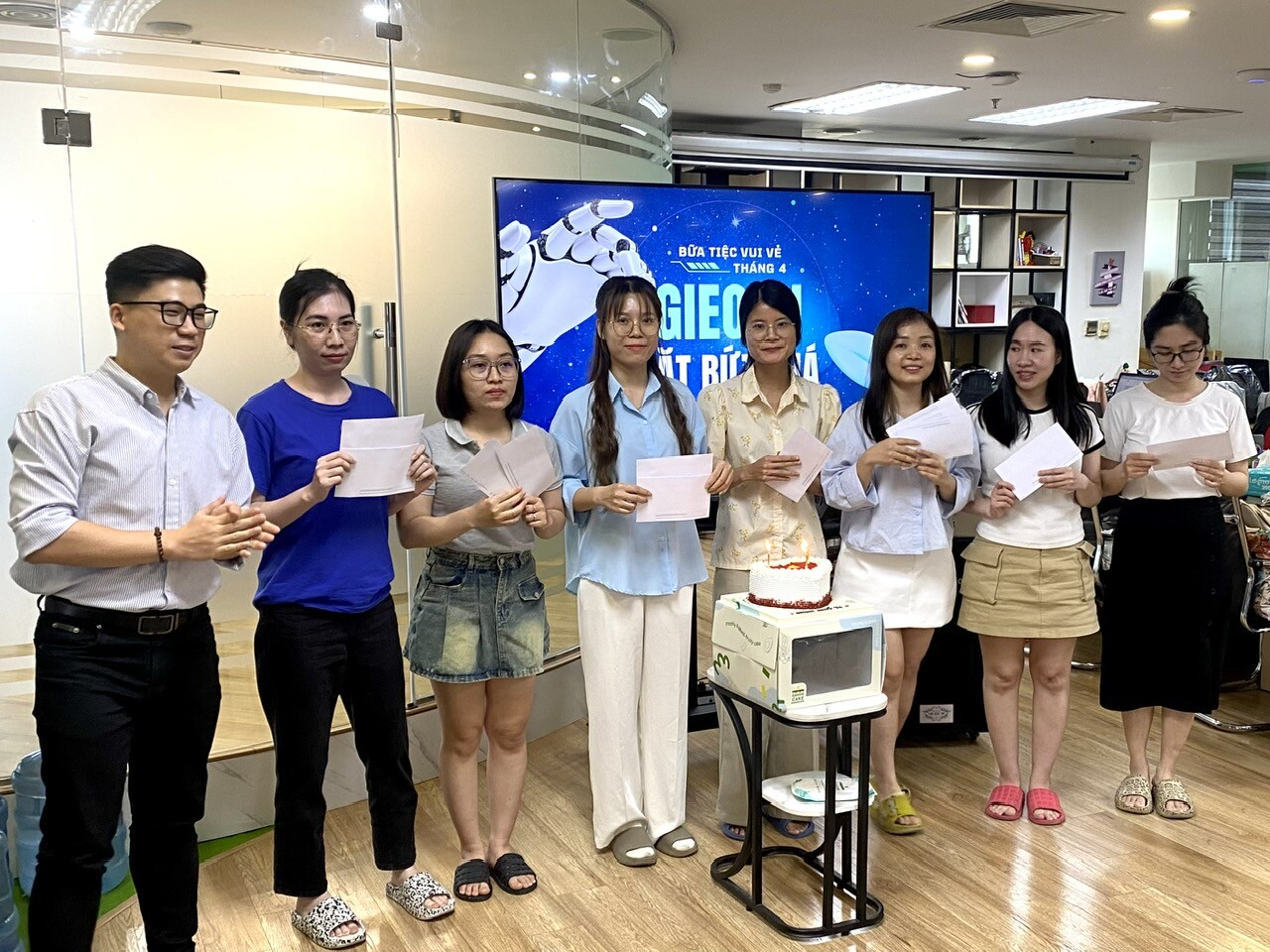 Đầu Tư Công Nghệ Vela 8