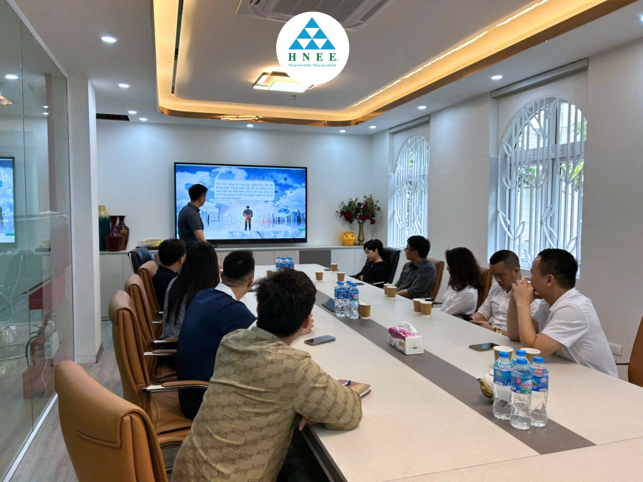 THANG MÁY VÀ THIẾT BỊ ĐIỆN HÀ NỘI 10