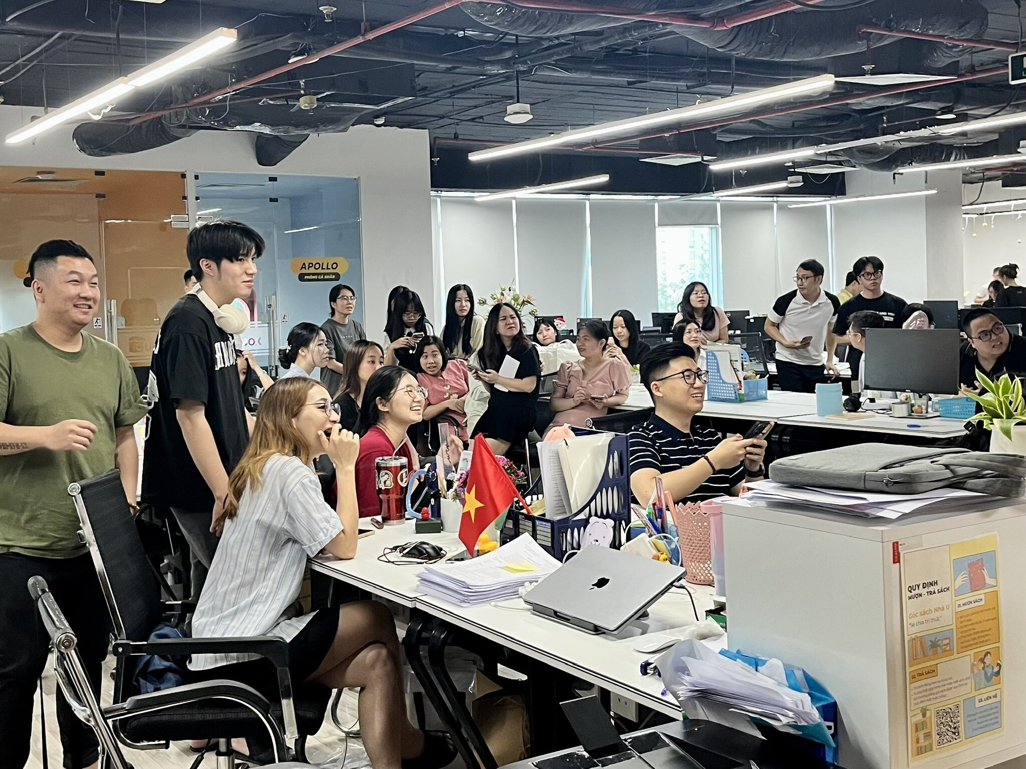 Đầu Tư Công Nghệ Vela 12