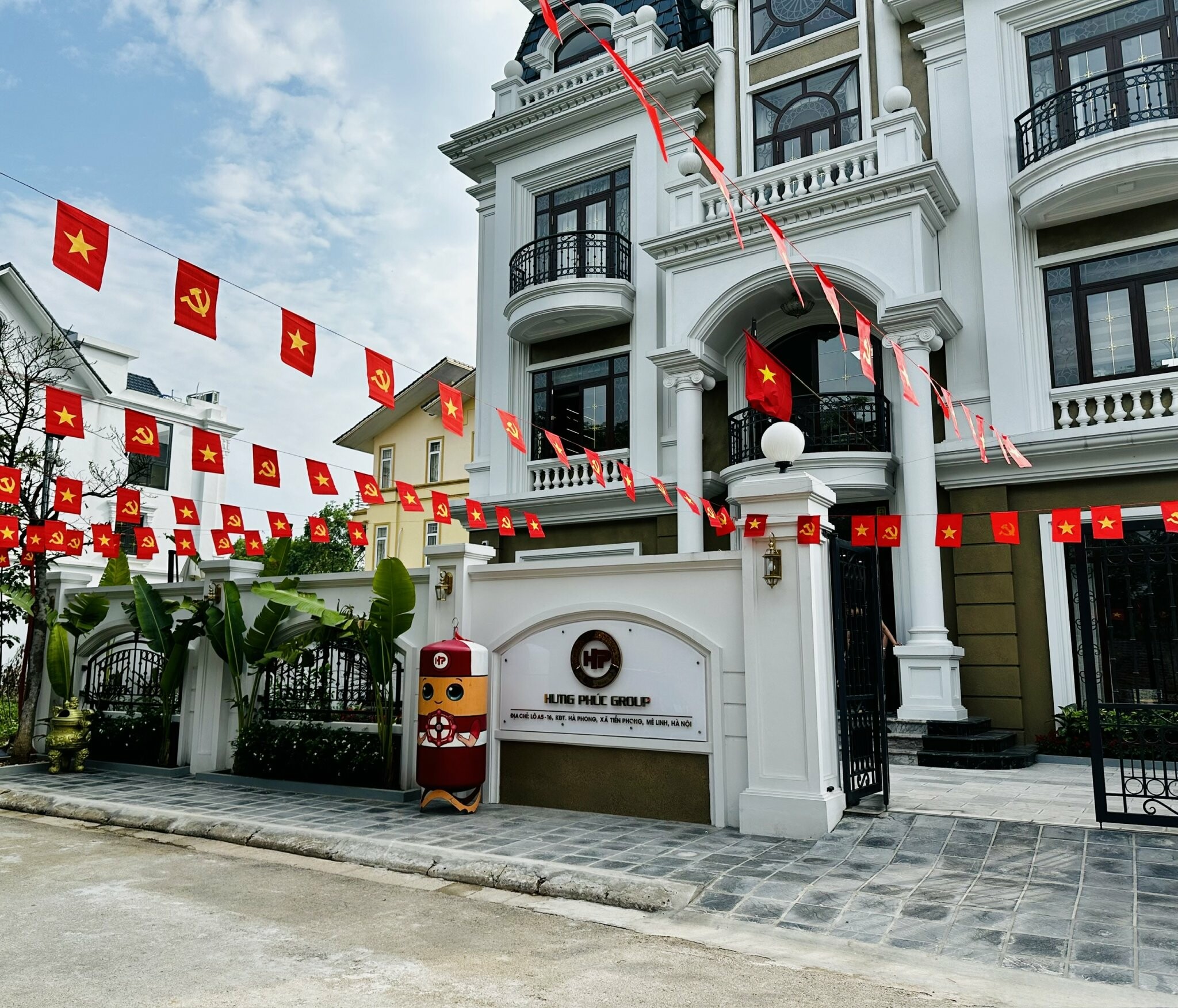 ĐẦU TƯ PHÁT TRIỂN VÀ XUẤT NHẬP KHẨU HƯNG PHÚC 11