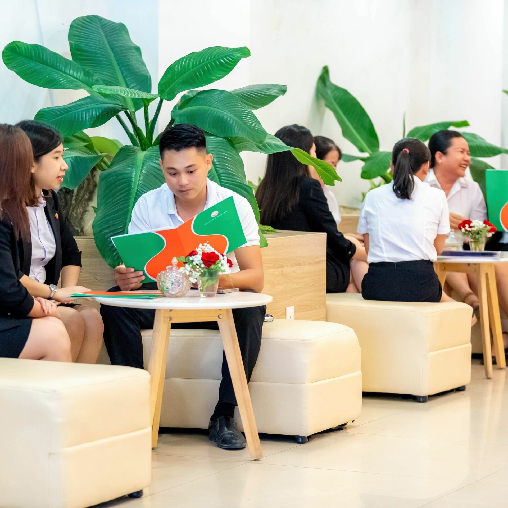 Tư Vấn Quản Lý Doanh Nghiệp EMC 8