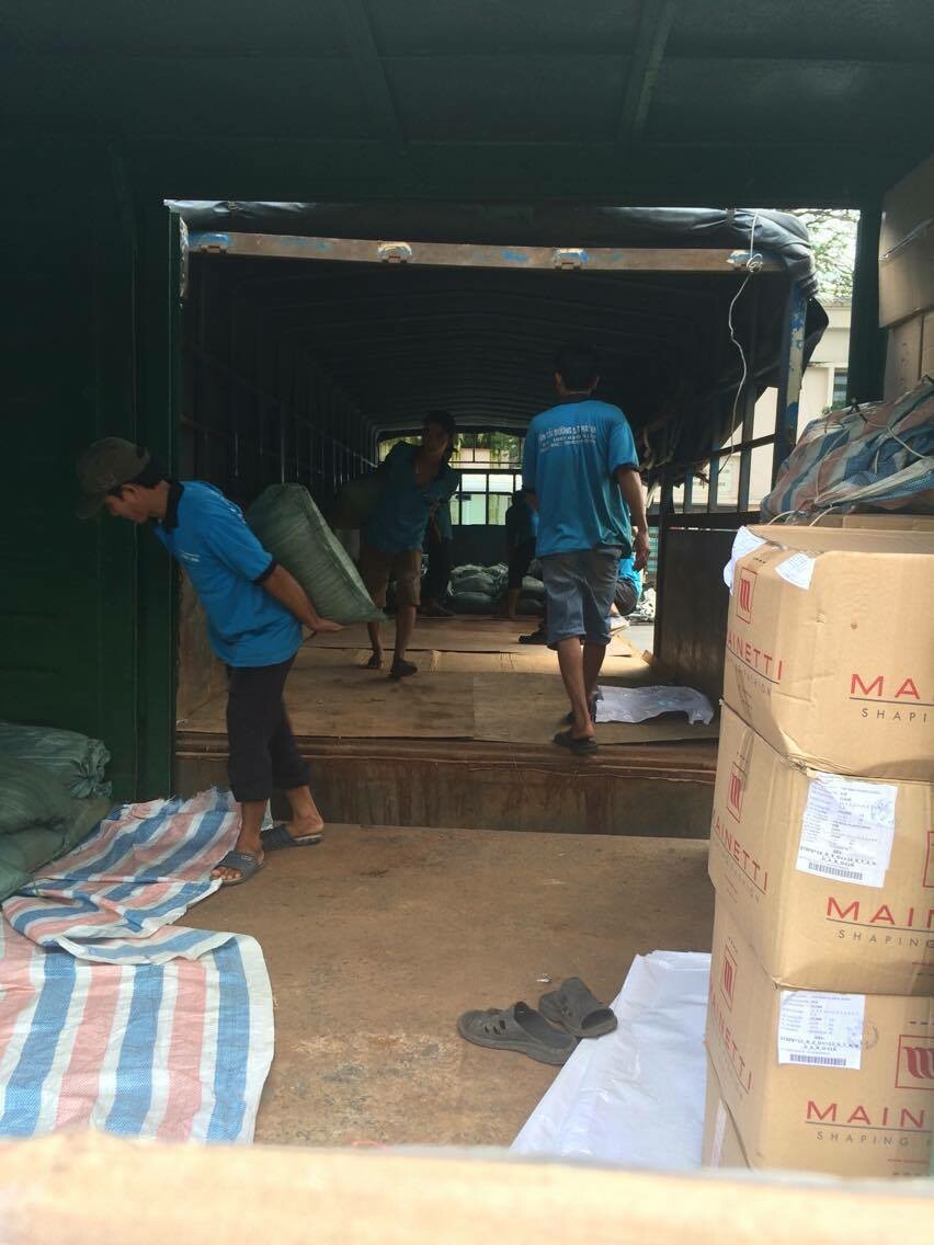 CÔNG TY TNHH VẬN TẢI LƯU LÊ 8