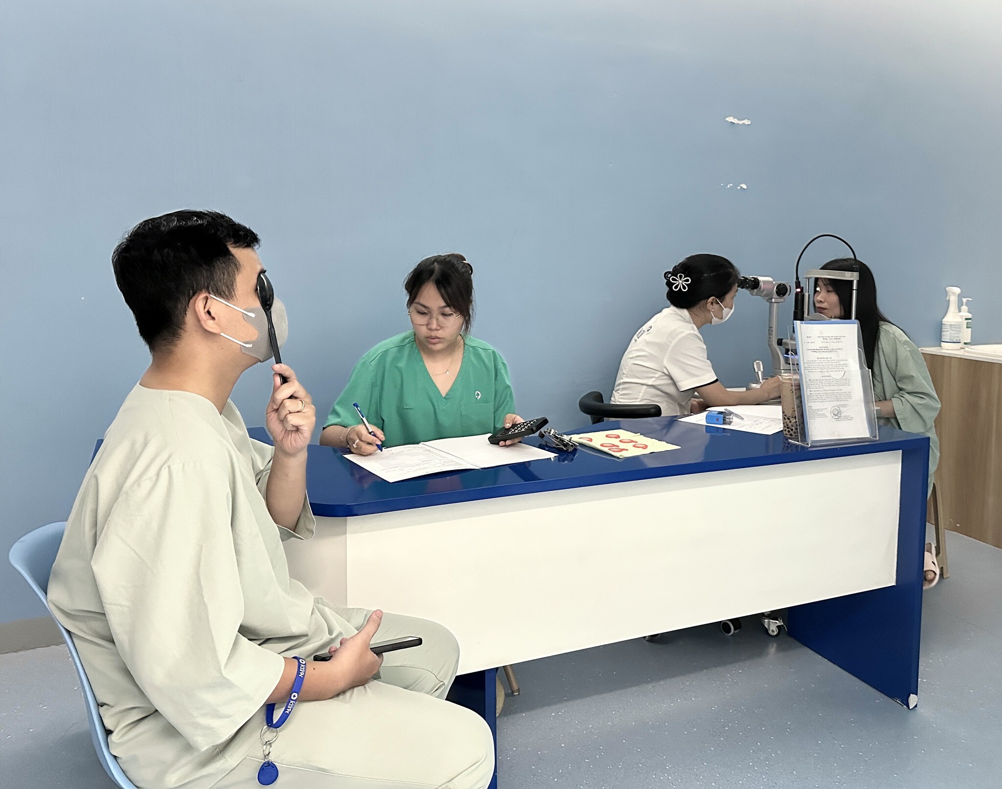 TỔ HỢP Y TẾ MEDICALPLUS VIỆT NAM 11