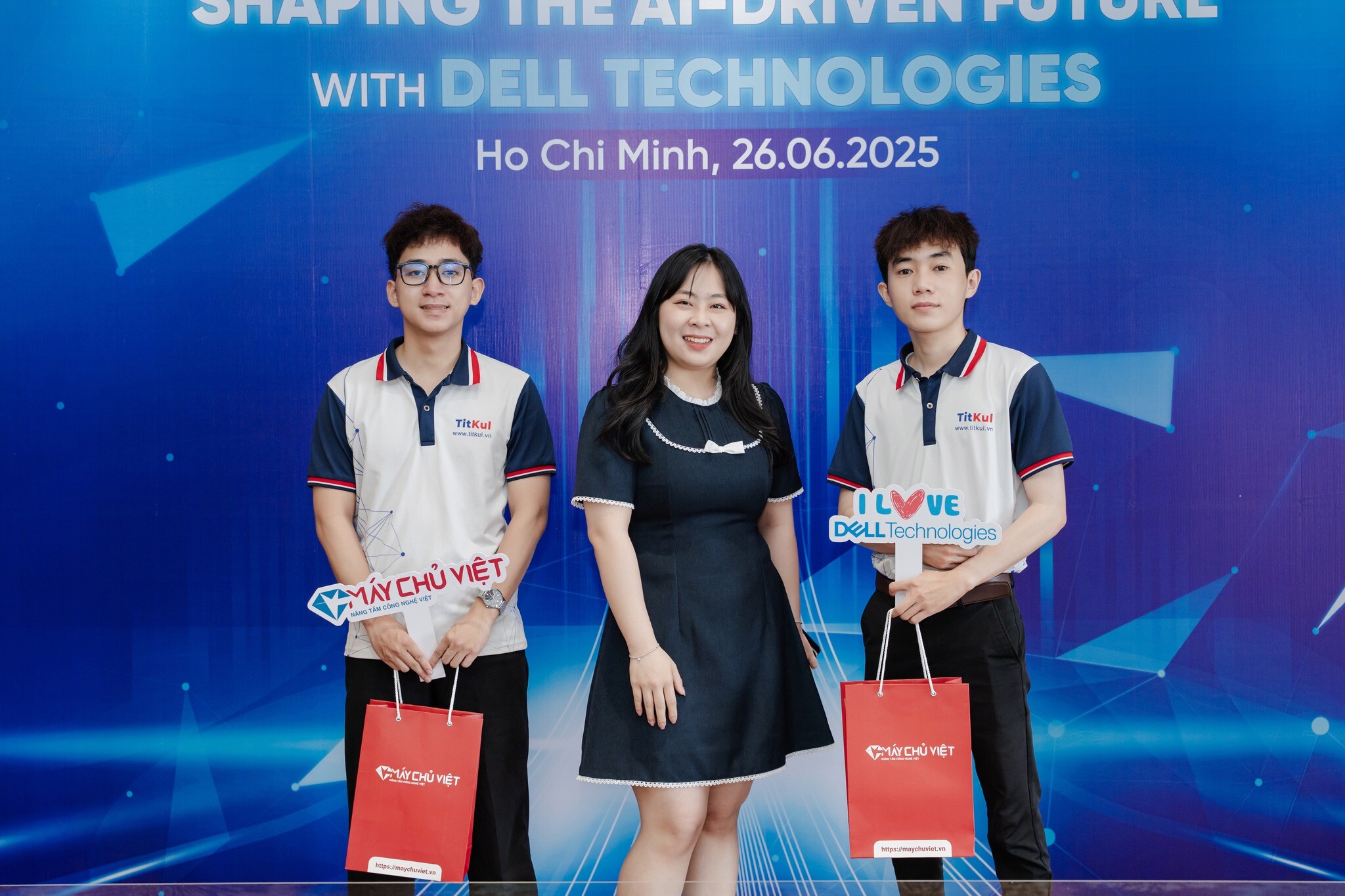 MÁY CHỦ VIỆT 10