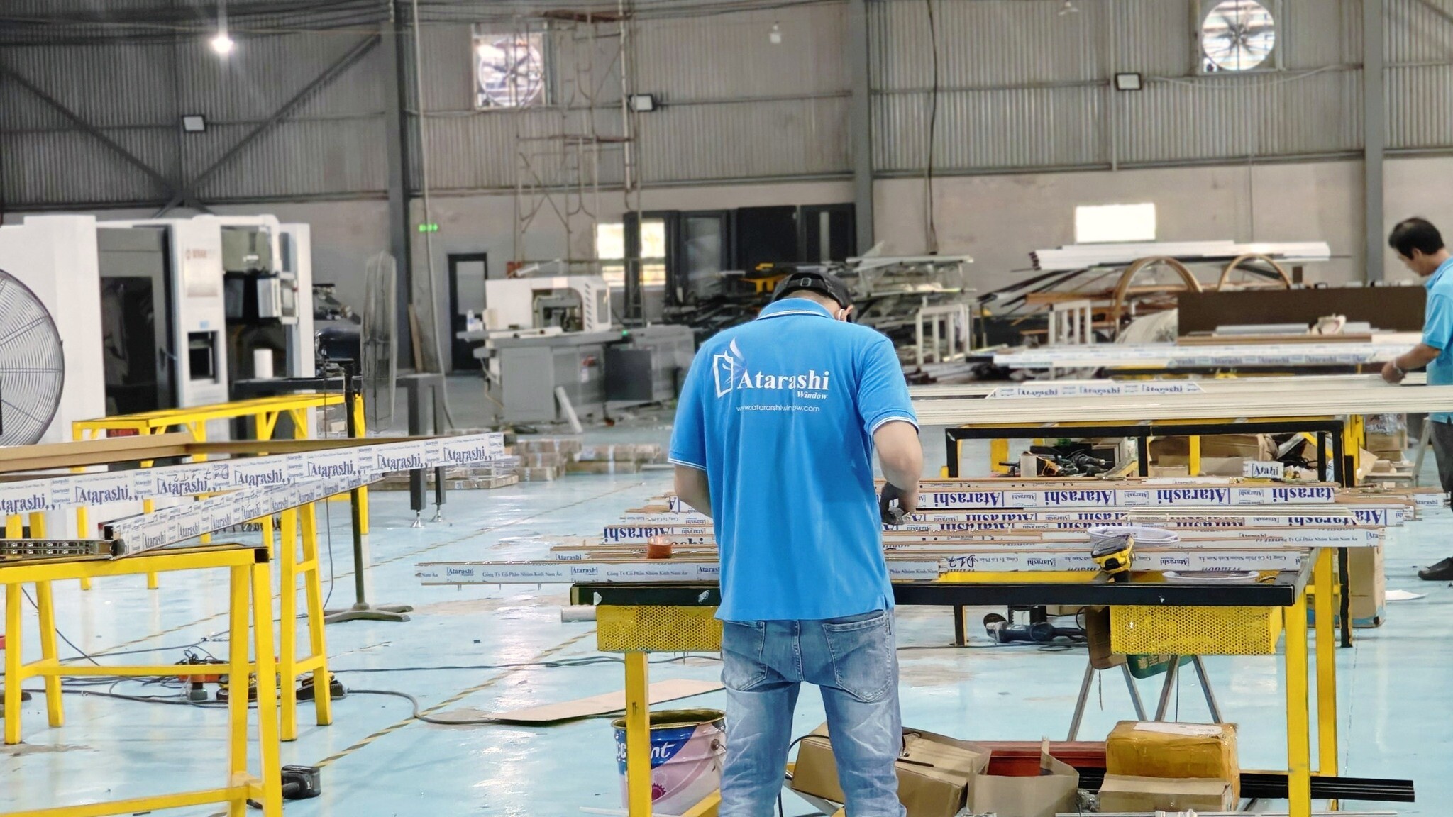 NHÔM KÍNH NAM ÂN 5