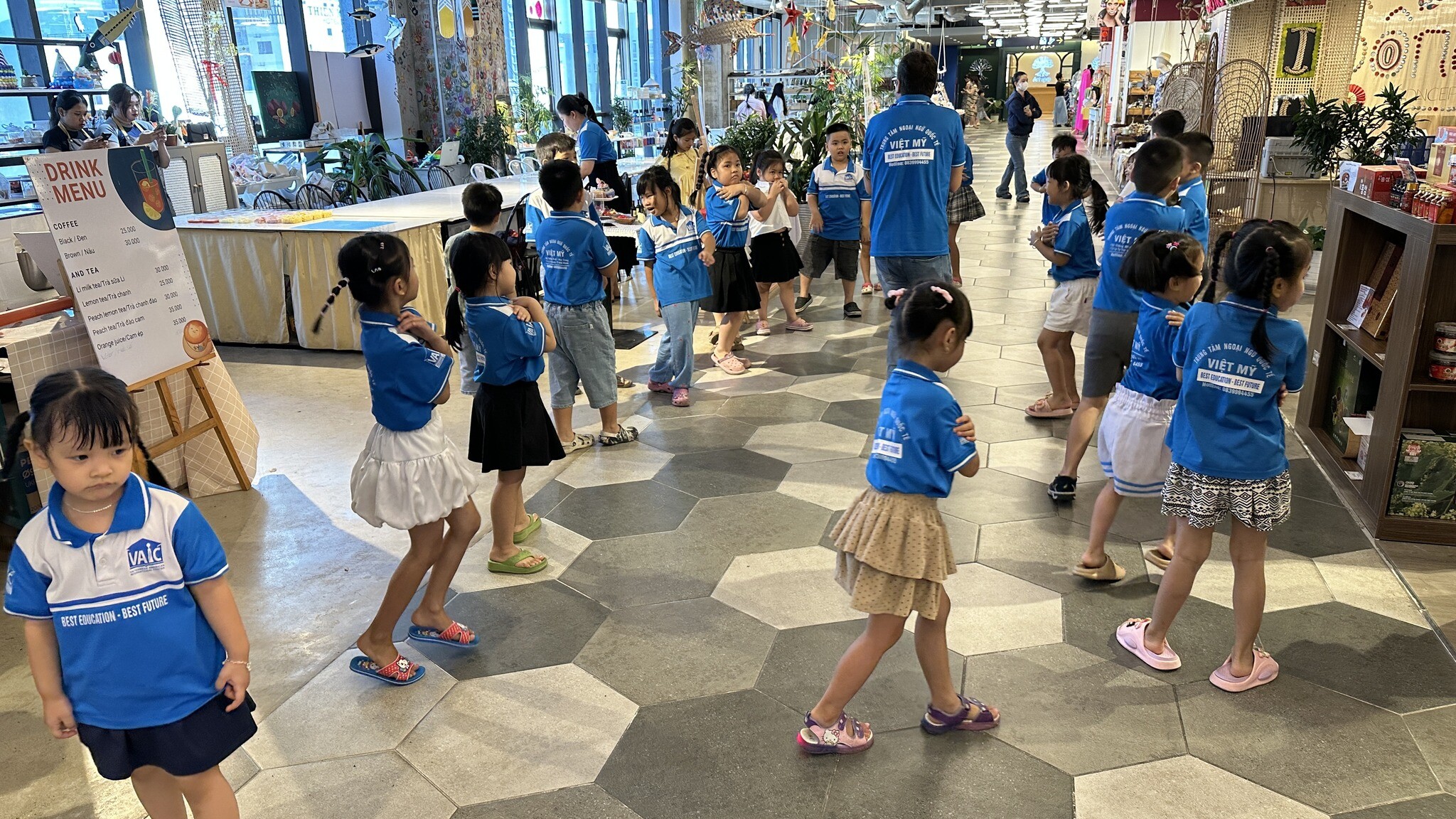 ANH VIỆT MỸ - VAIC 7