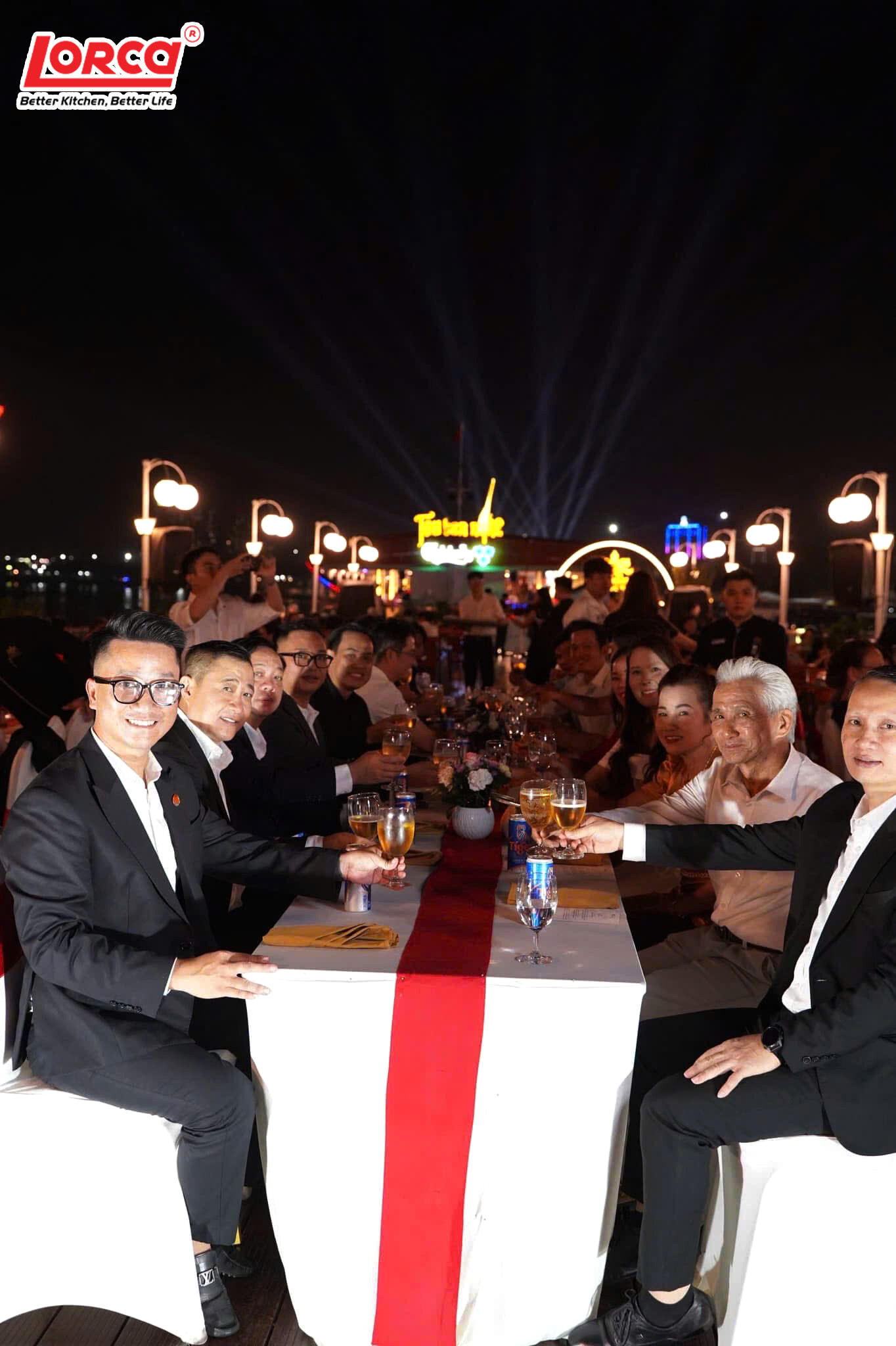 Tập Đoàn Lorca 13