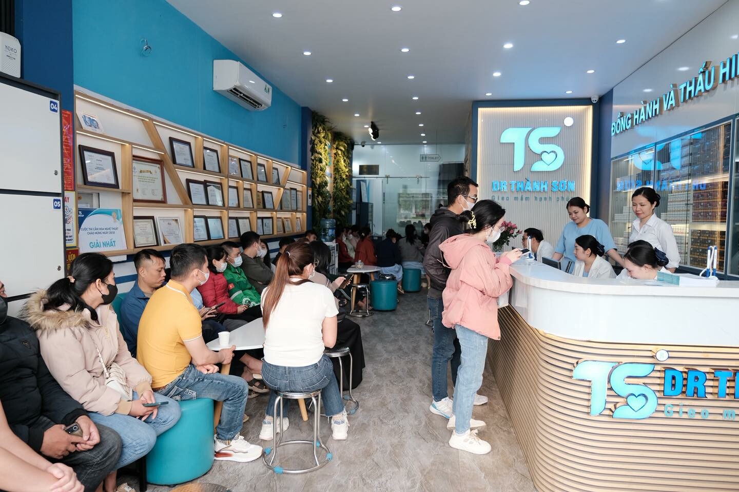 TẬP ĐOÀN TS GROUP 8