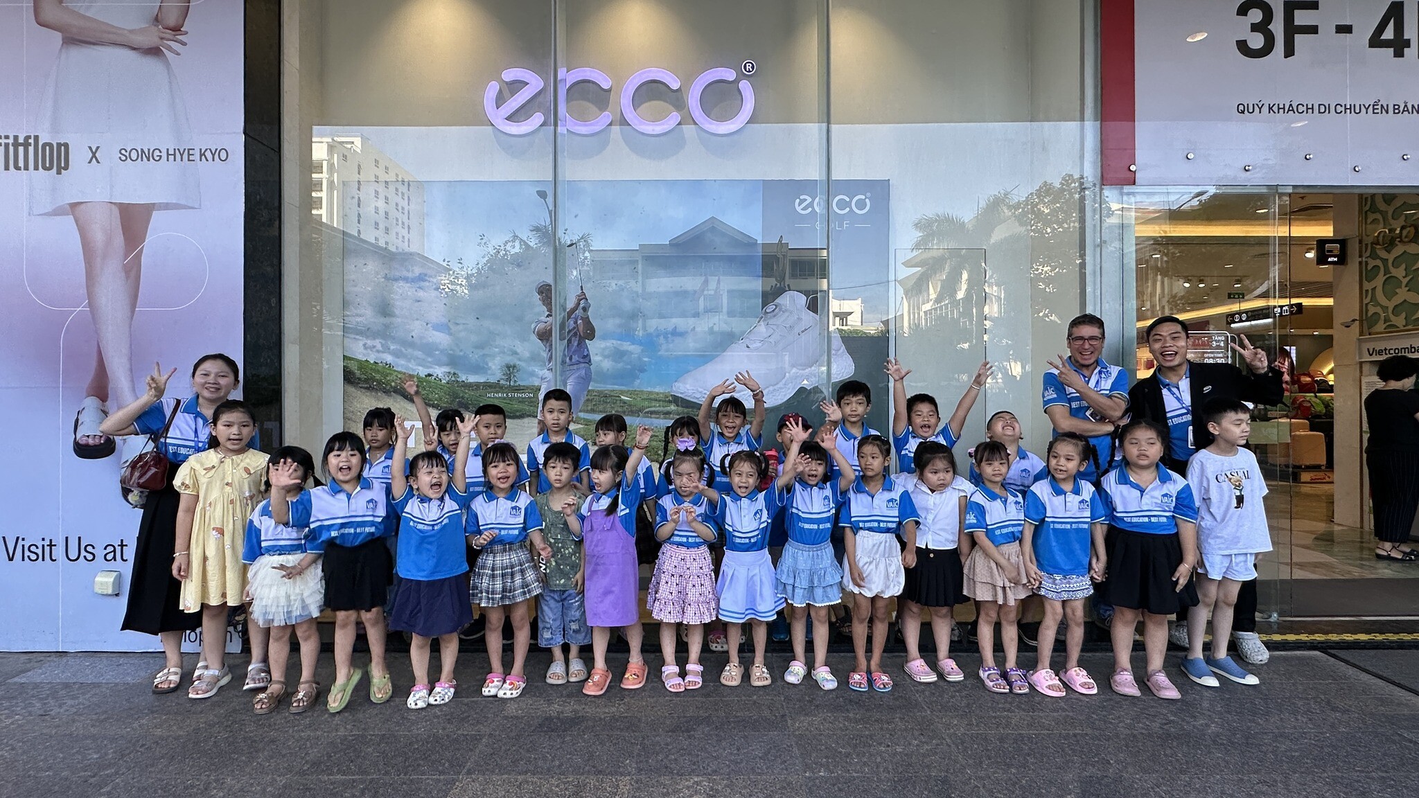 ANH VIỆT MỸ - VAIC 3