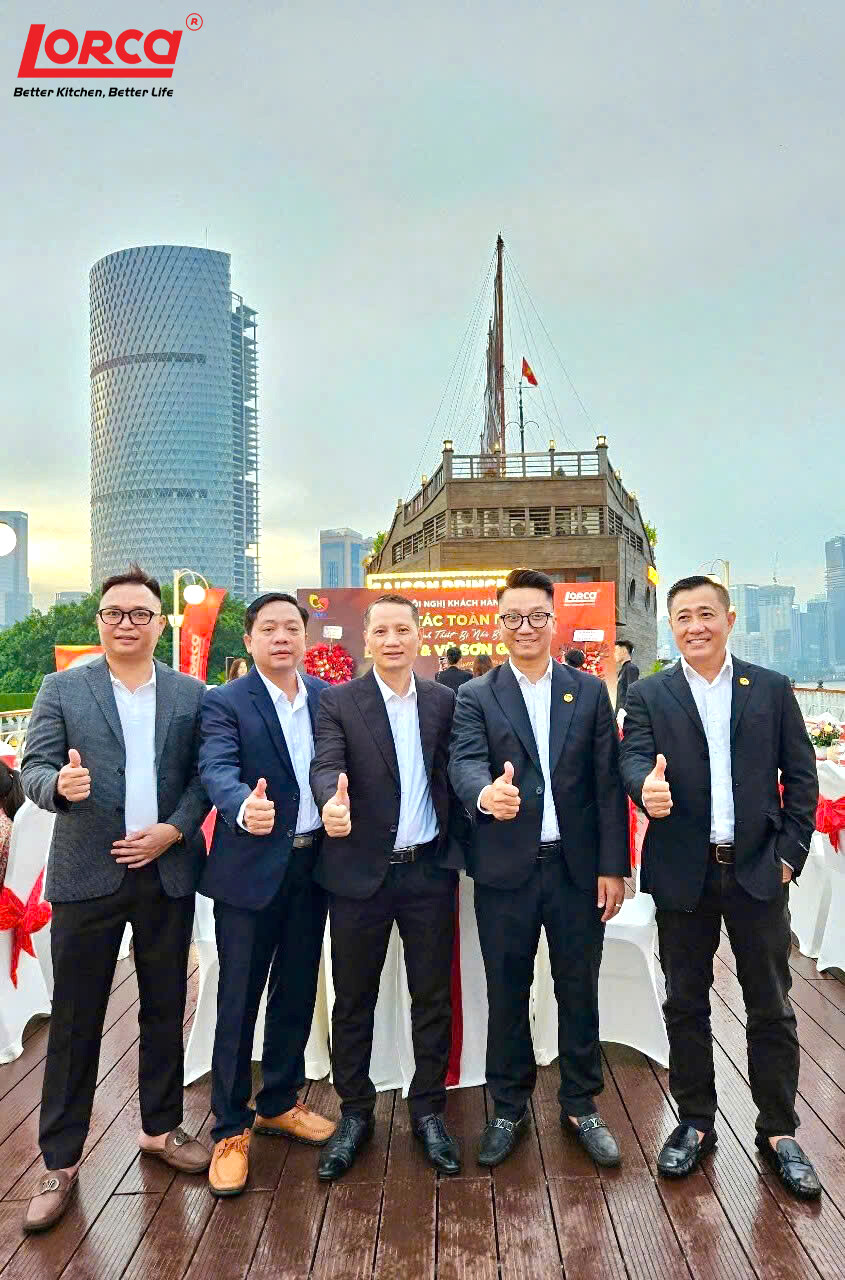 Tập Đoàn Lorca 8