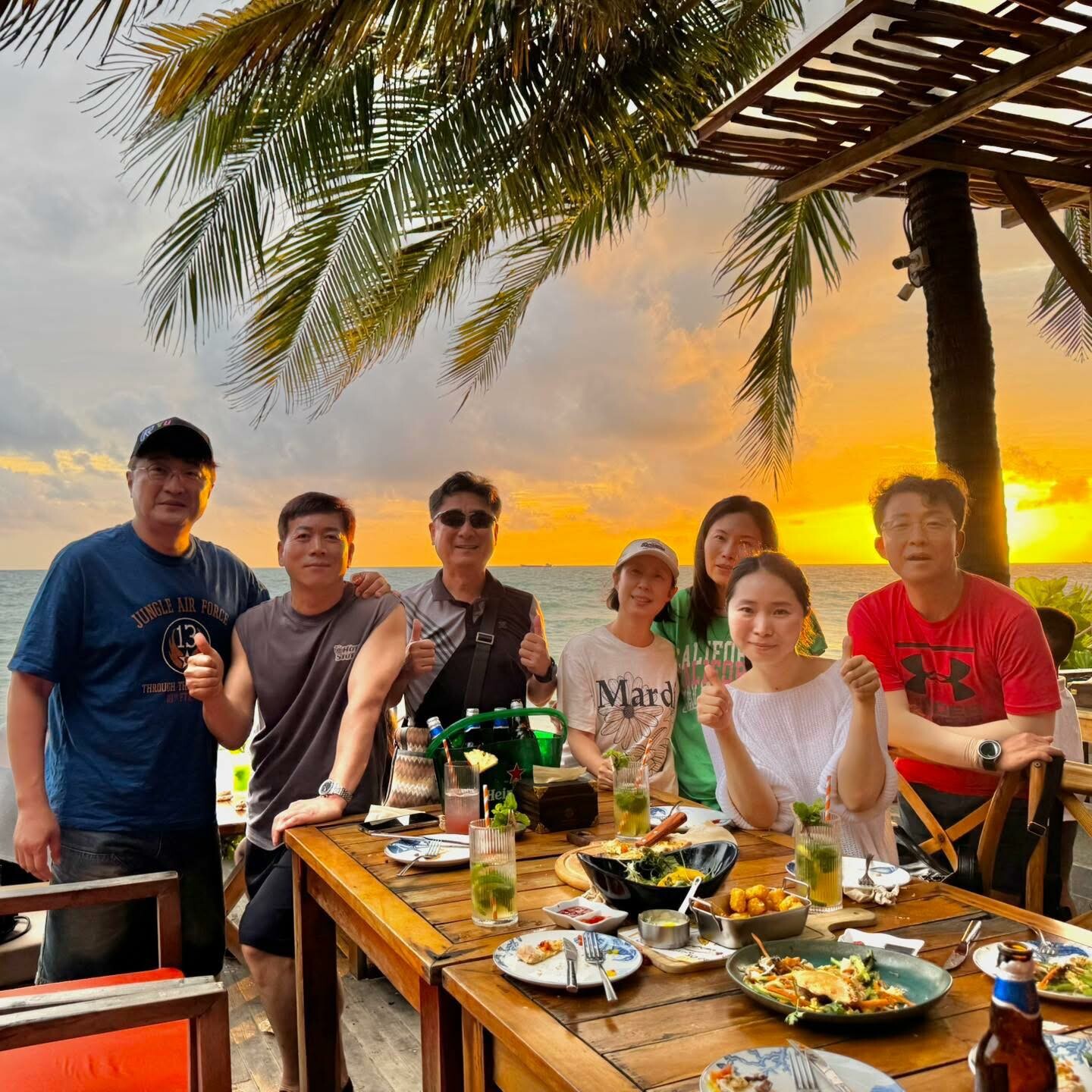 Một Thành Viên Hoàng Hôn Biển (Sunset Beach Resort & Spa) 9