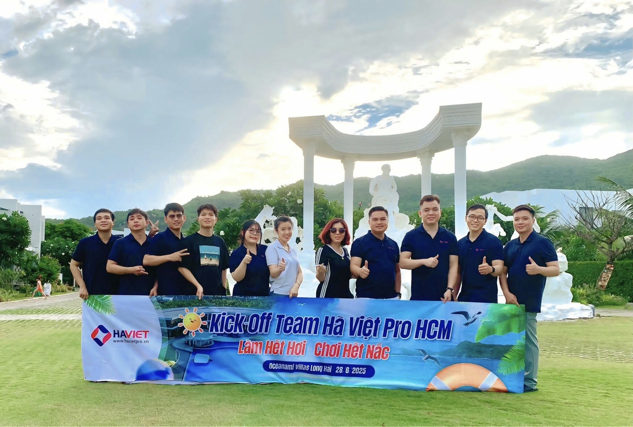 Thương Mại Và Công Nghệ Hà VIỆT 9