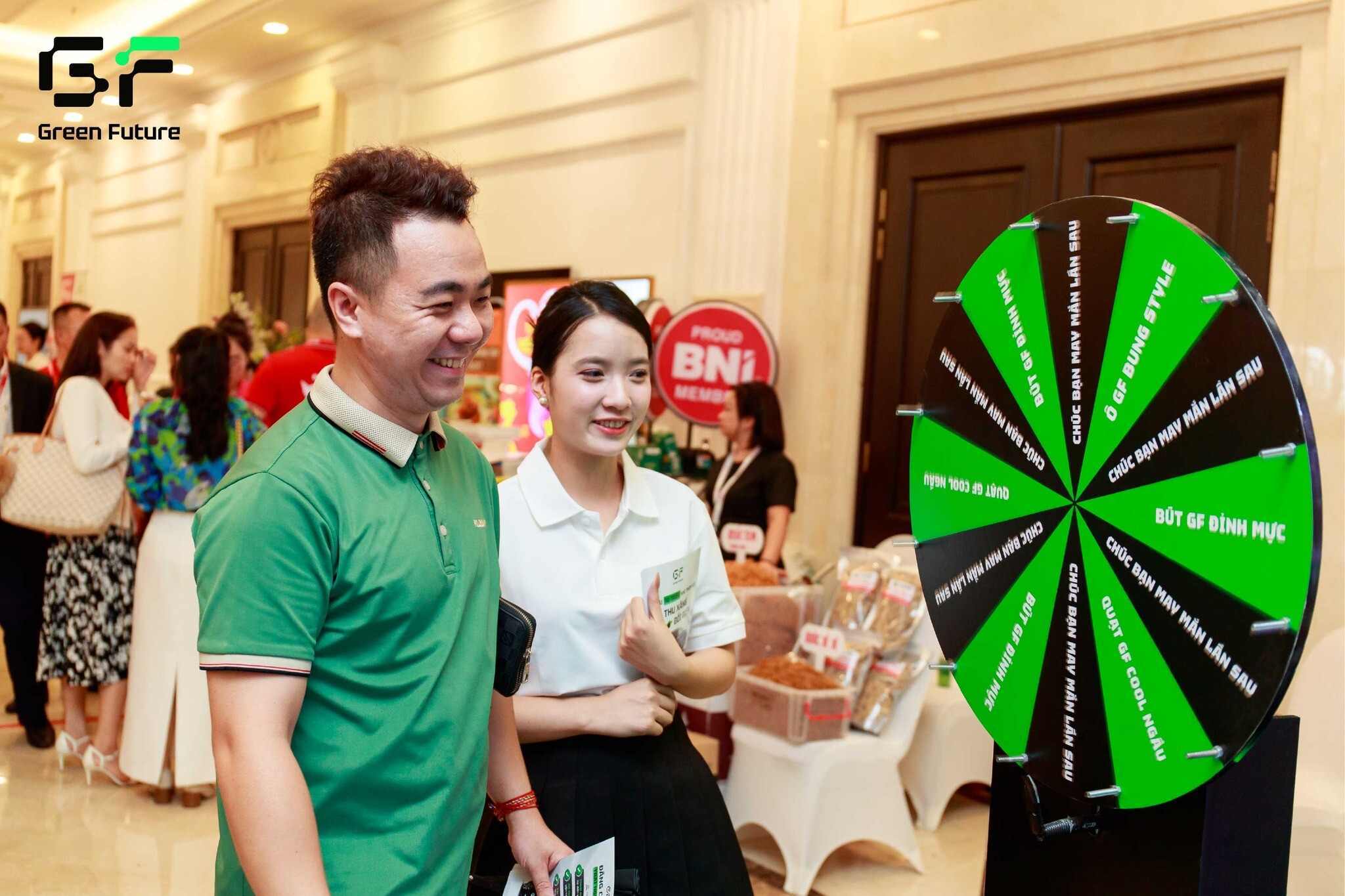 Thương mại và Dịch vụ Green Future 4