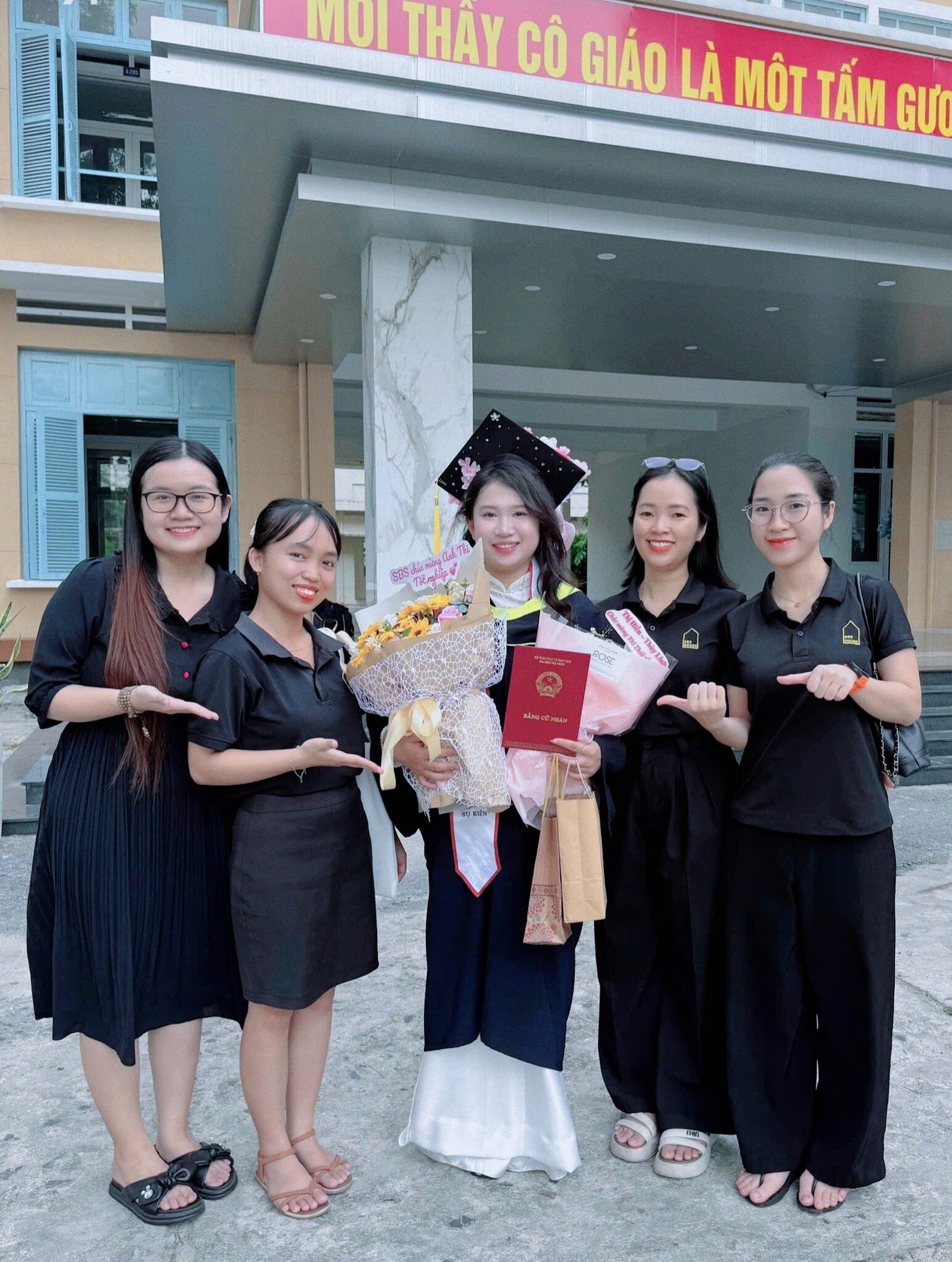 THIẾT KẾ VÀ XÂY DỰNG SBS (SBS HOUSE) 10