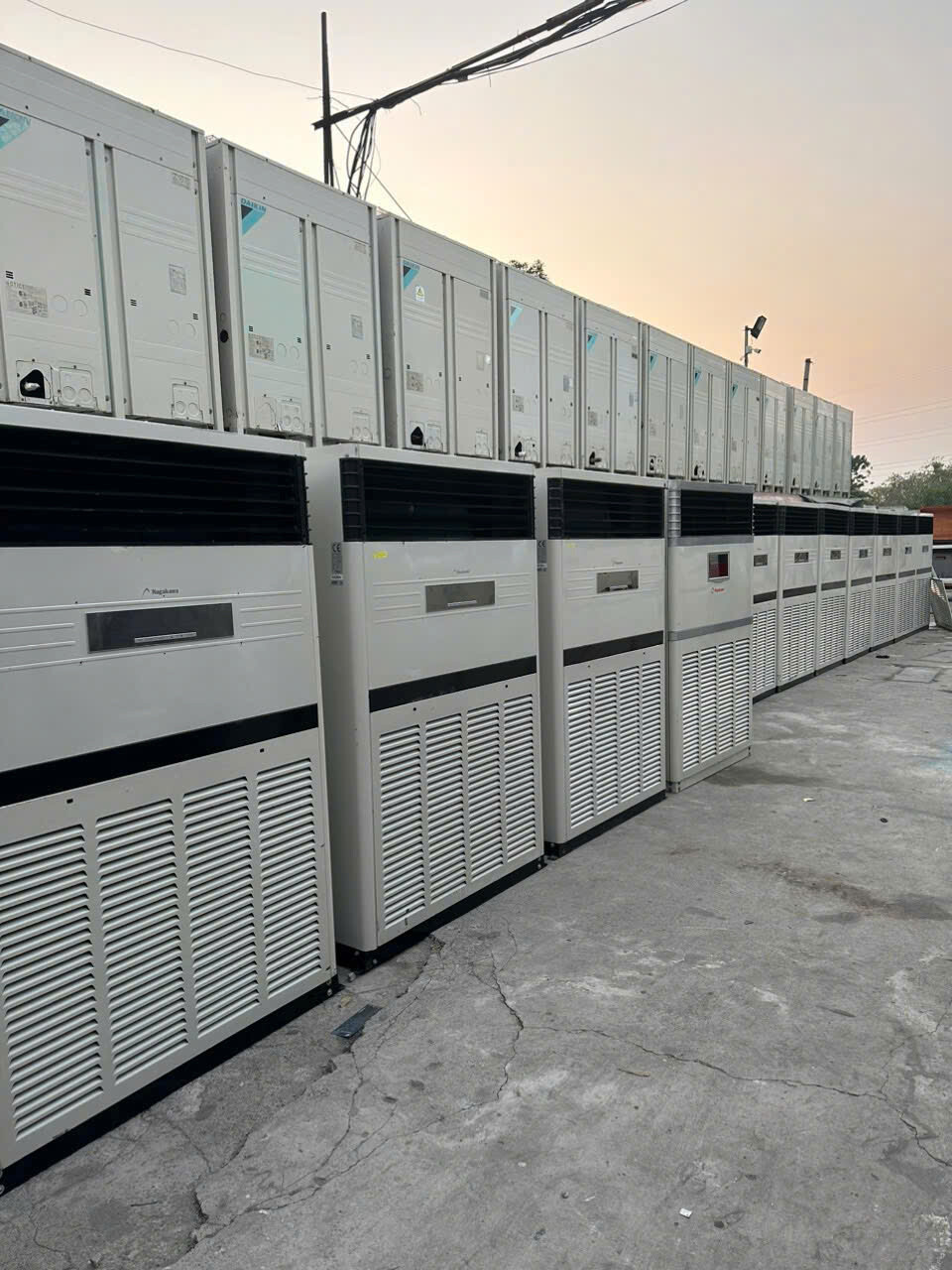 THIẾT BỊ ĐIỆN LẠNH REON 2