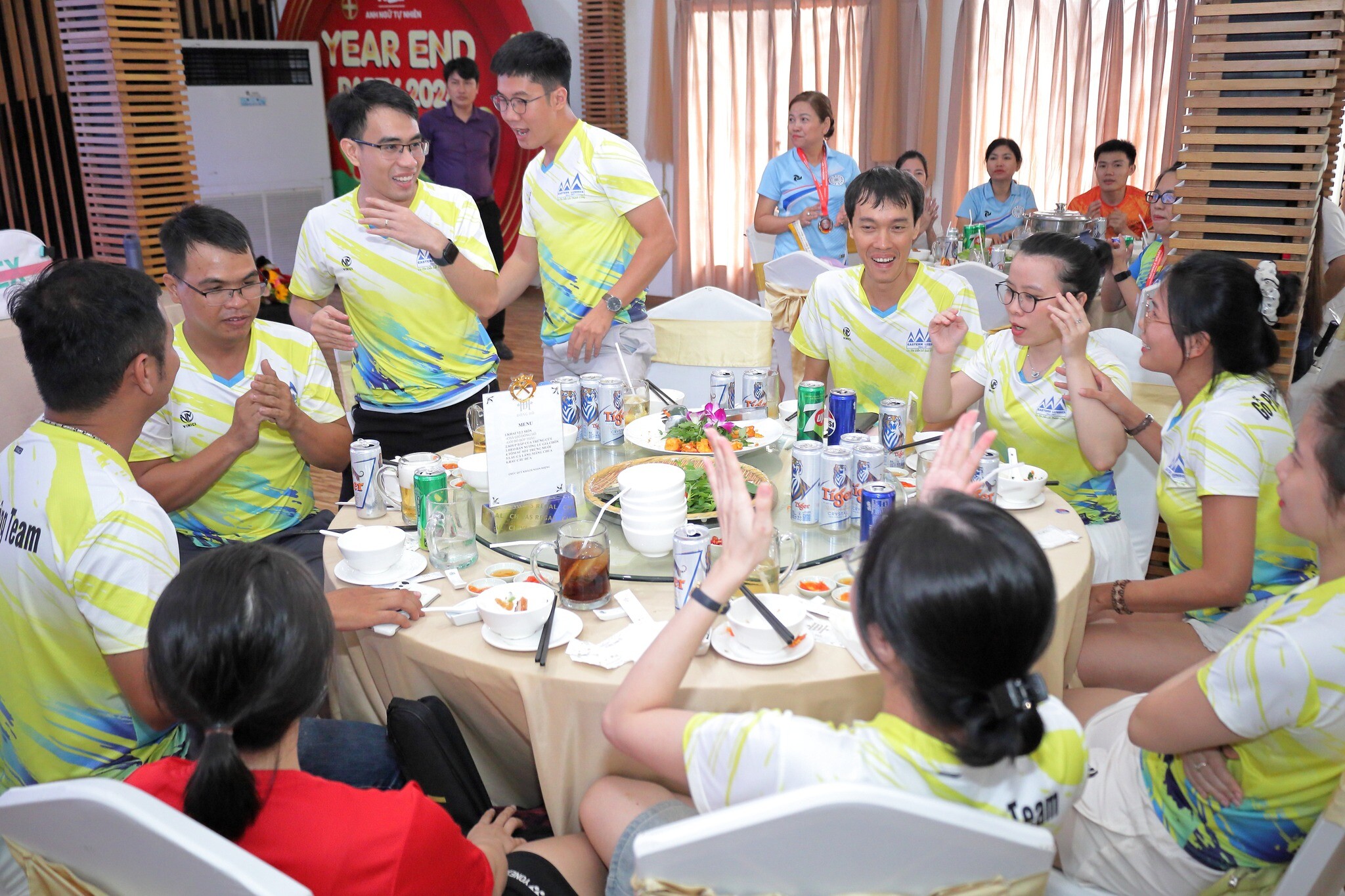 Gỗ Phương Đông 9