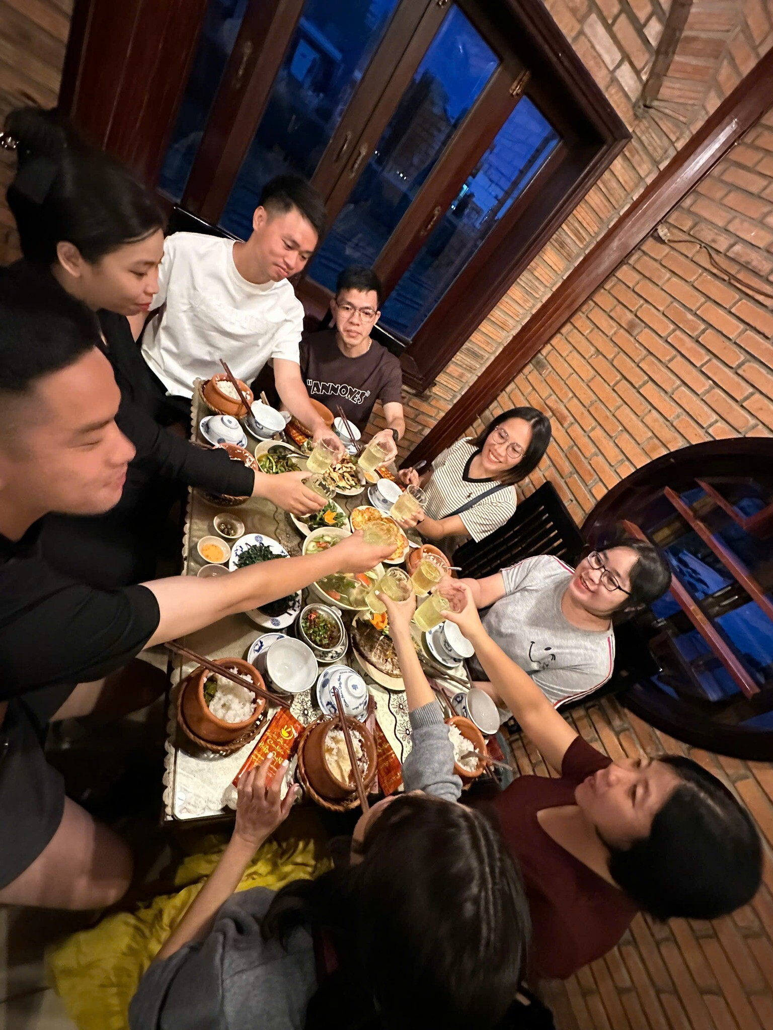 CÔNG TY TNHH V & V 7