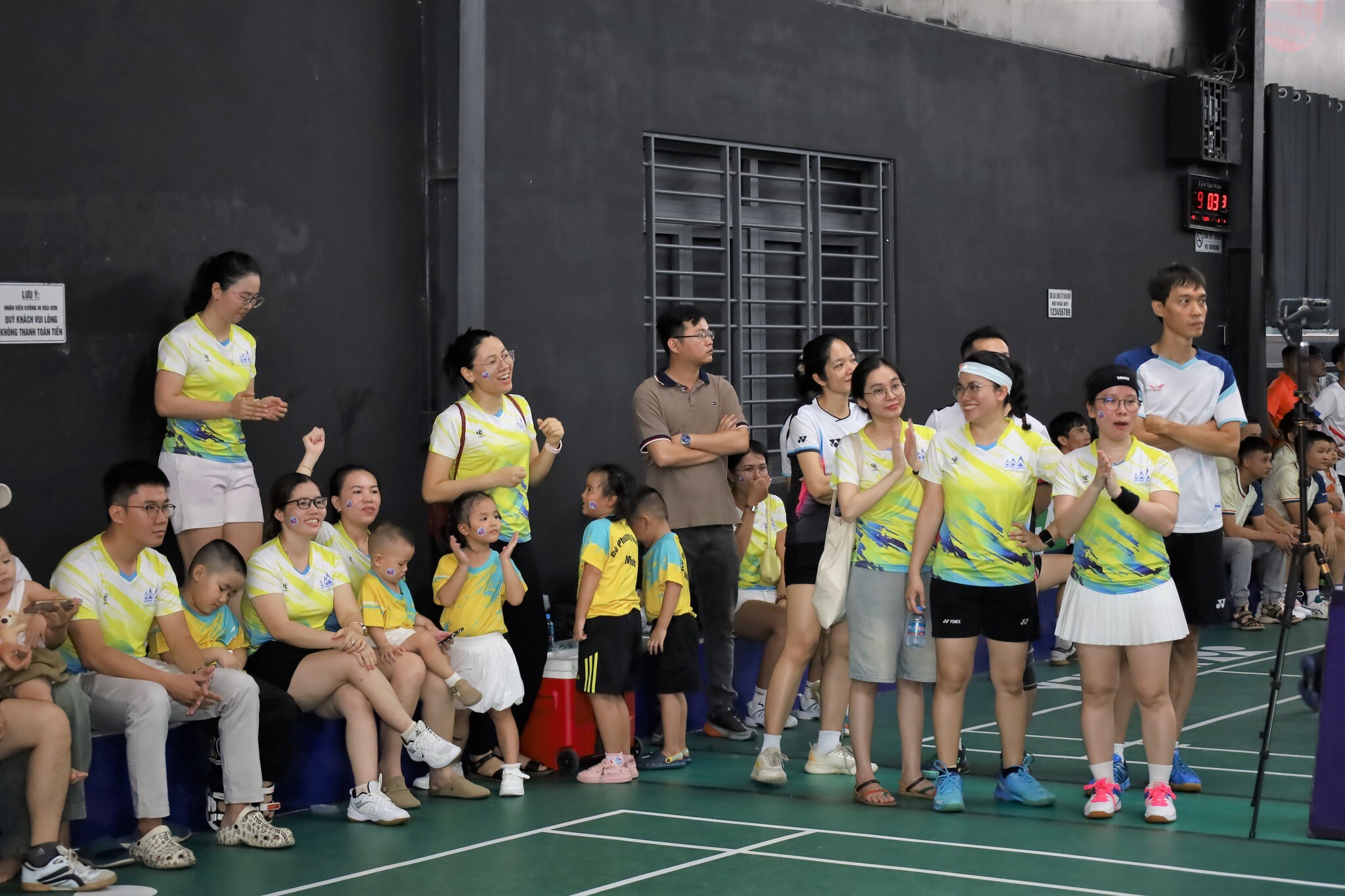 Gỗ Phương Đông 7