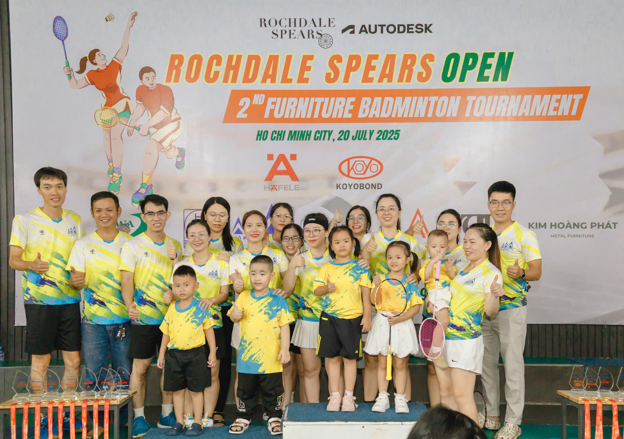 Gỗ Phương Đông 11