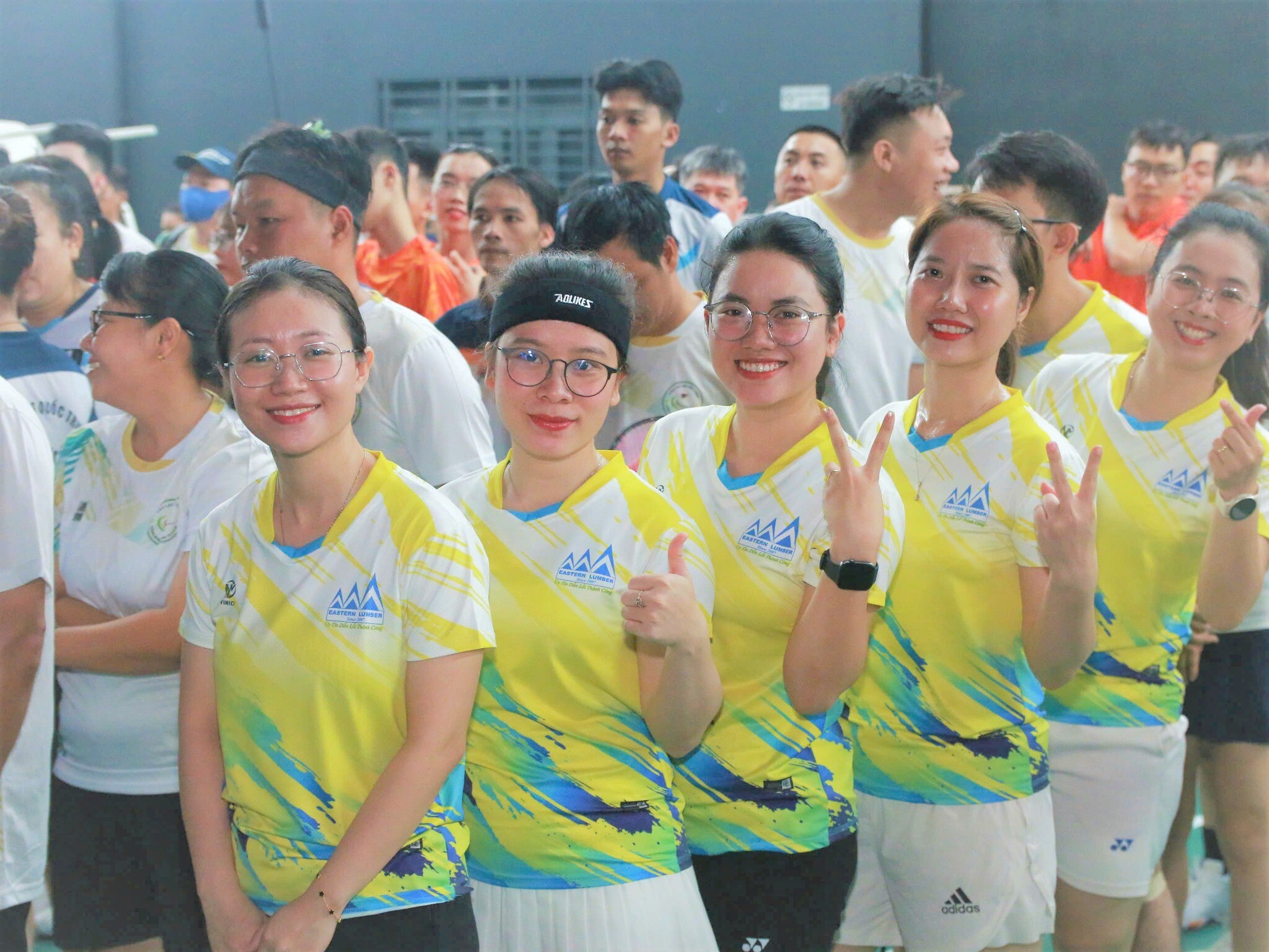 Gỗ Phương Đông 3