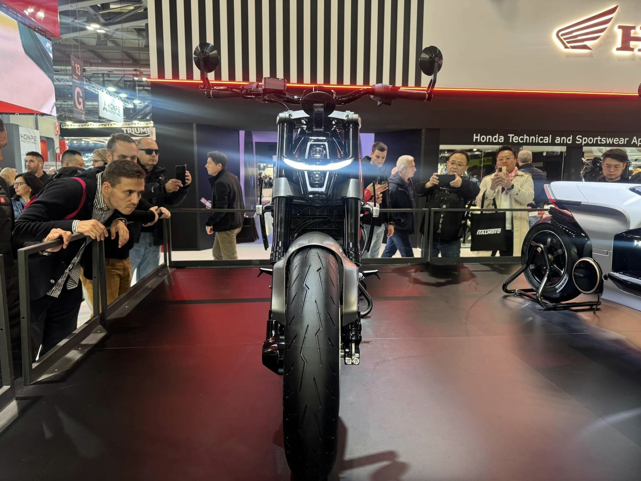 THƯƠNG MẠI DỊCH VỤ XE MÁY MINH LONG 1