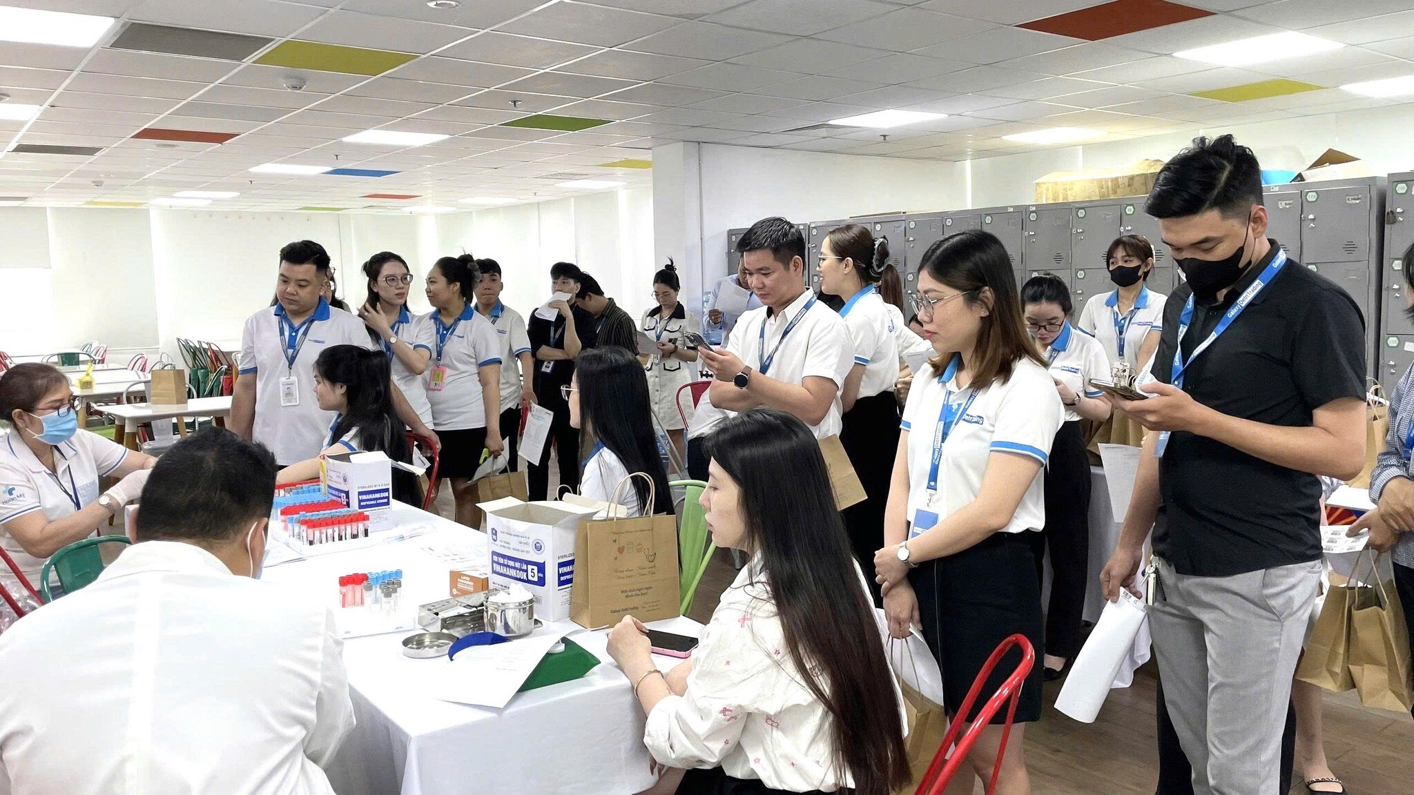 GALAXY DEBTTRADING 12