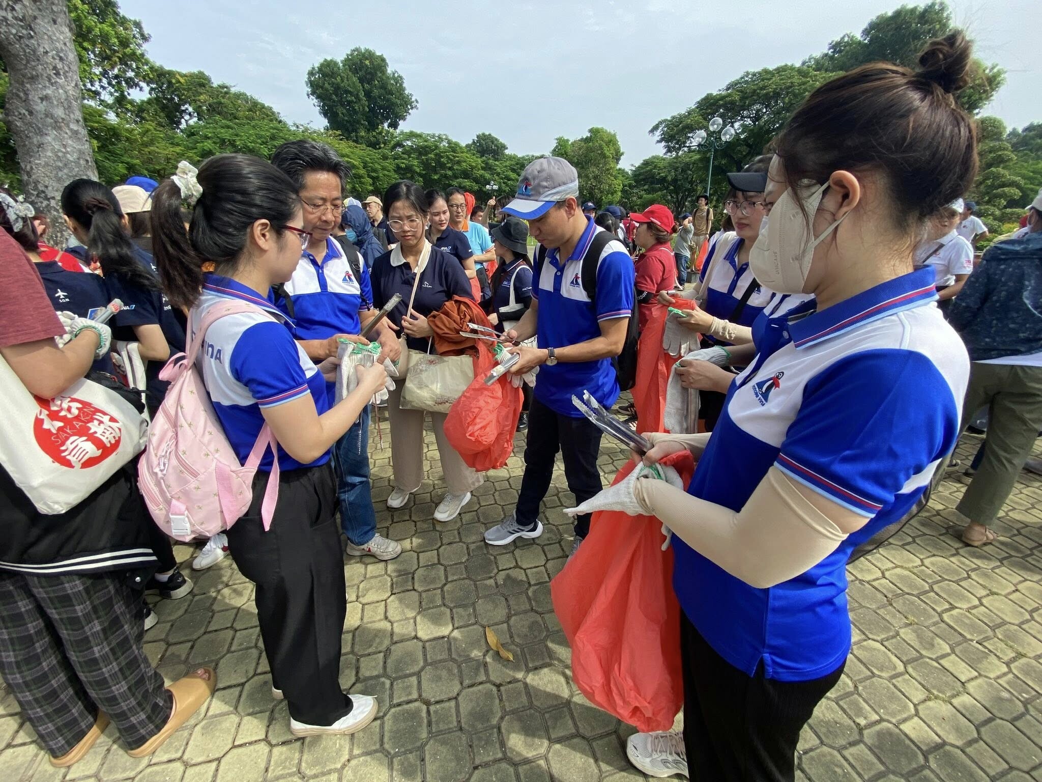 VẬN TẢI VIỆT NHẬT (KONOIKE VINA) 2