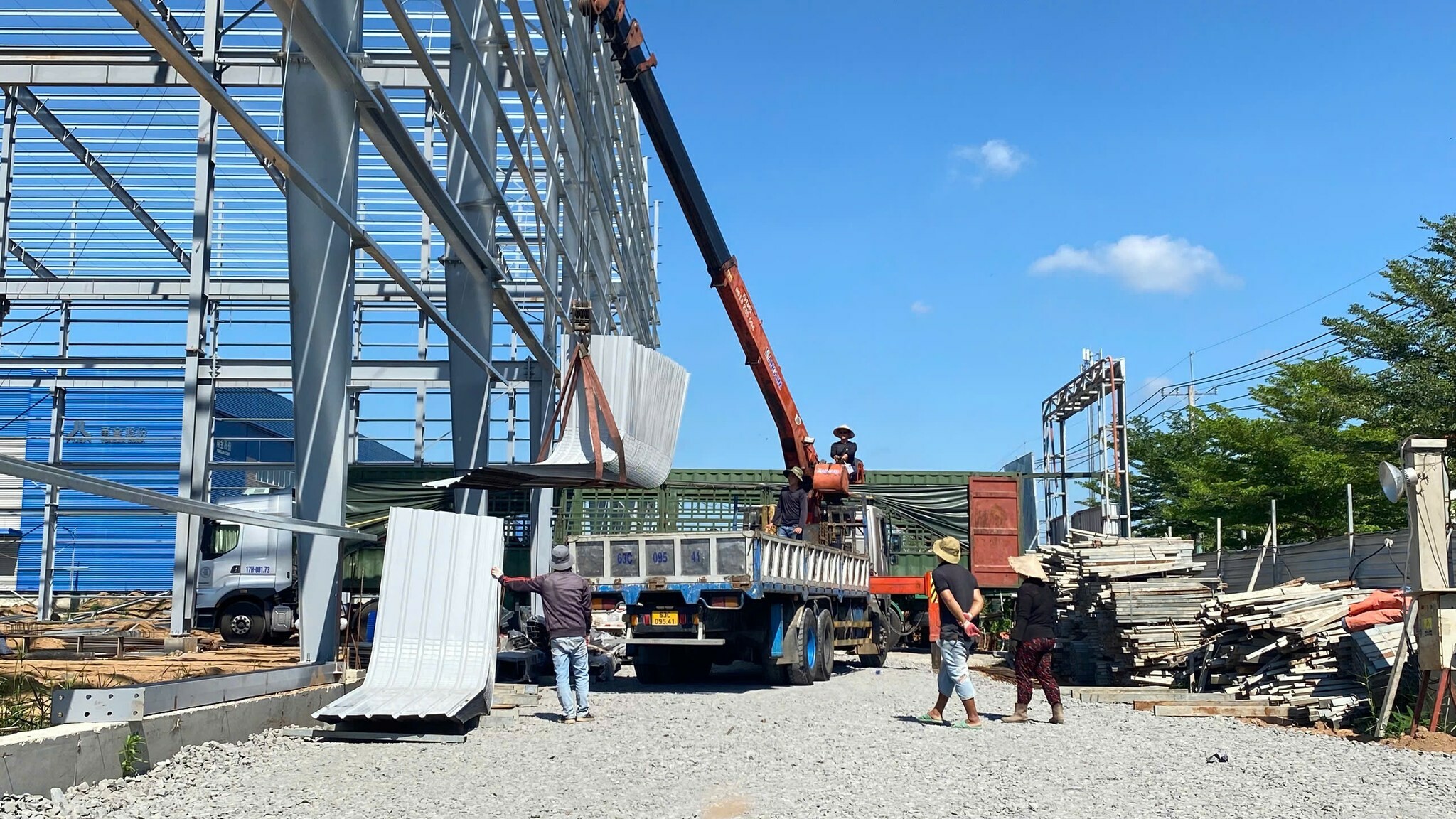 Thương Mại và Sản xuất Đoàn Minh 9